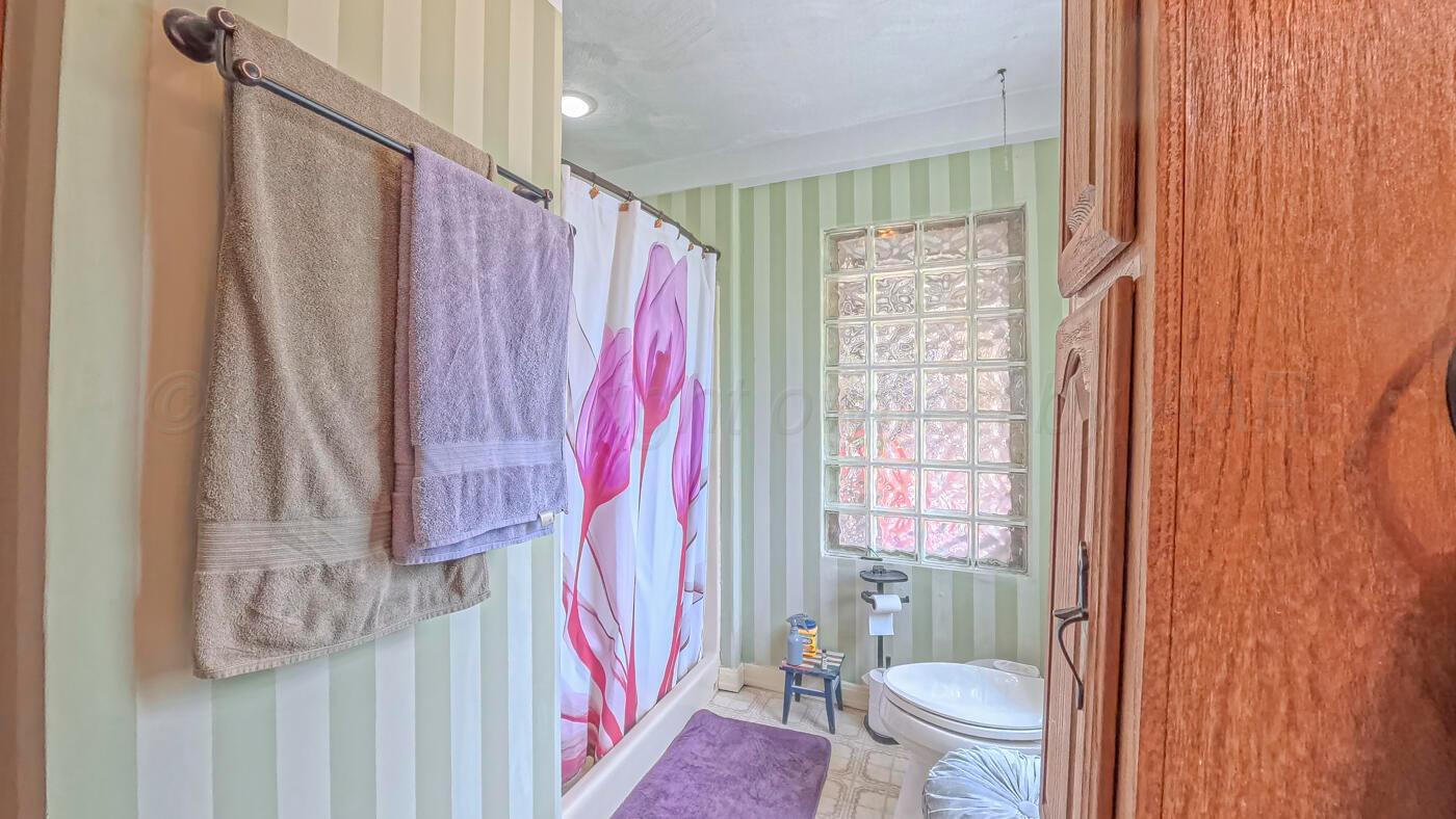 1605 S Bonham Street Property Photo 16