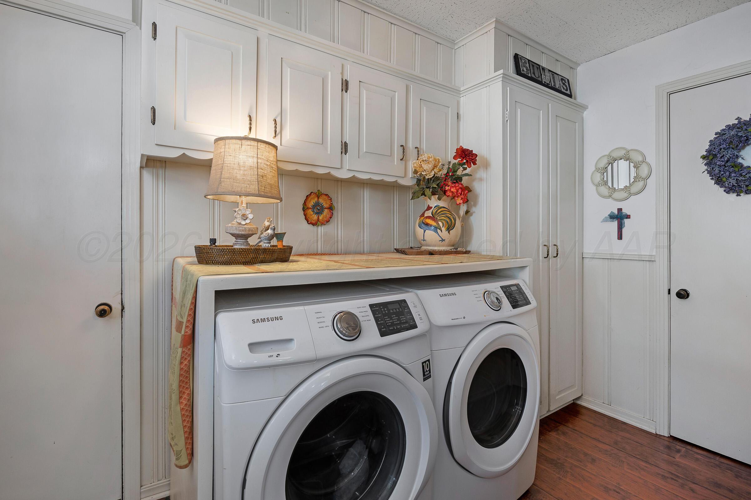 3208 S Rusk Street Property Photo 24