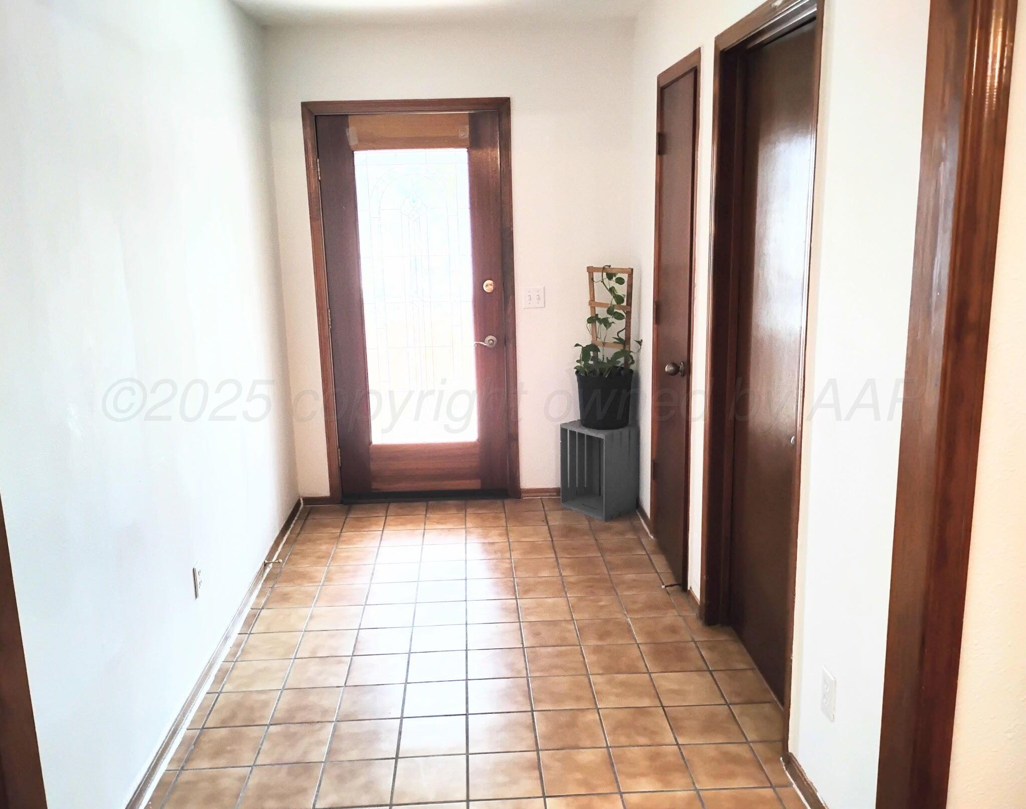 3100 Janet Drive Property Photo 4