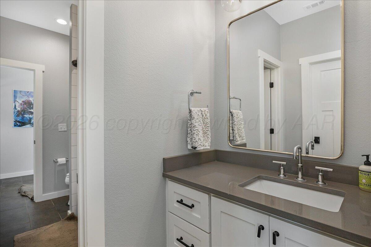 9800 W Help Lane Property Photo 13