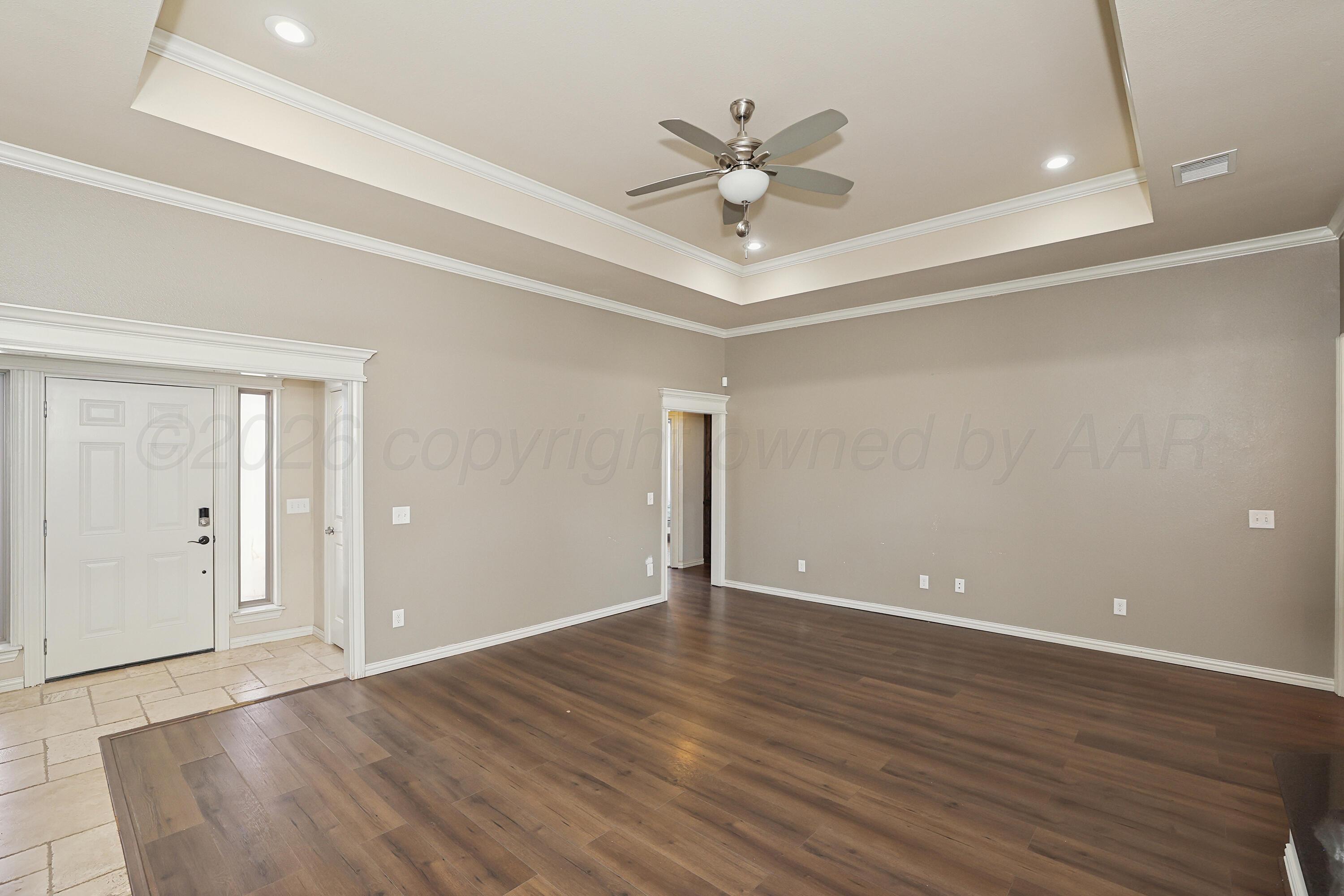 10 Sandra Lane Property Photo 5