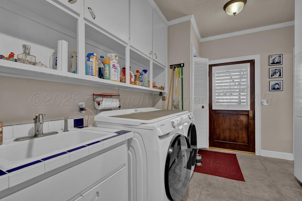 153 N Timbercreek Circle Property Photo 21