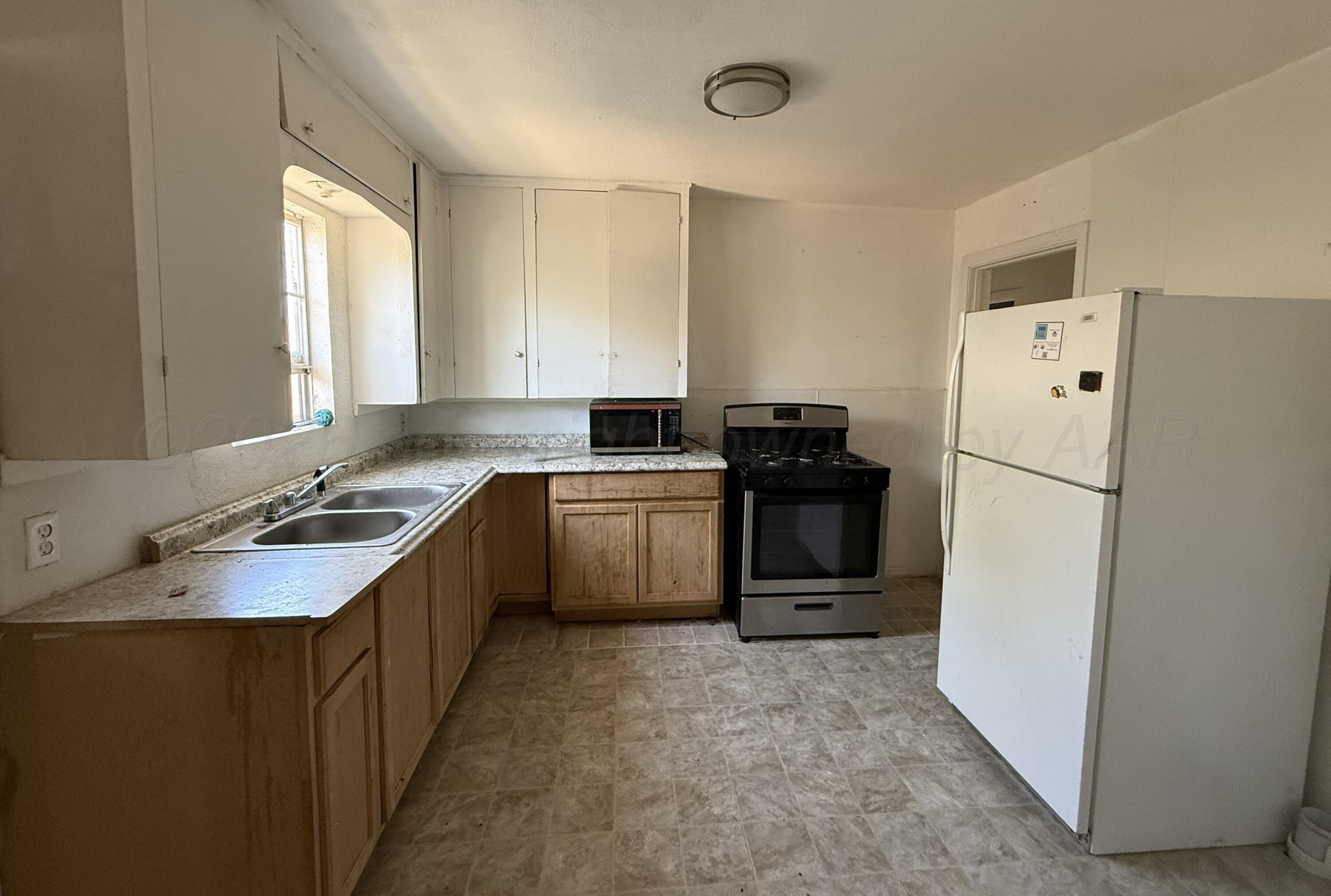 1344 Terrace Street Property Photo 6