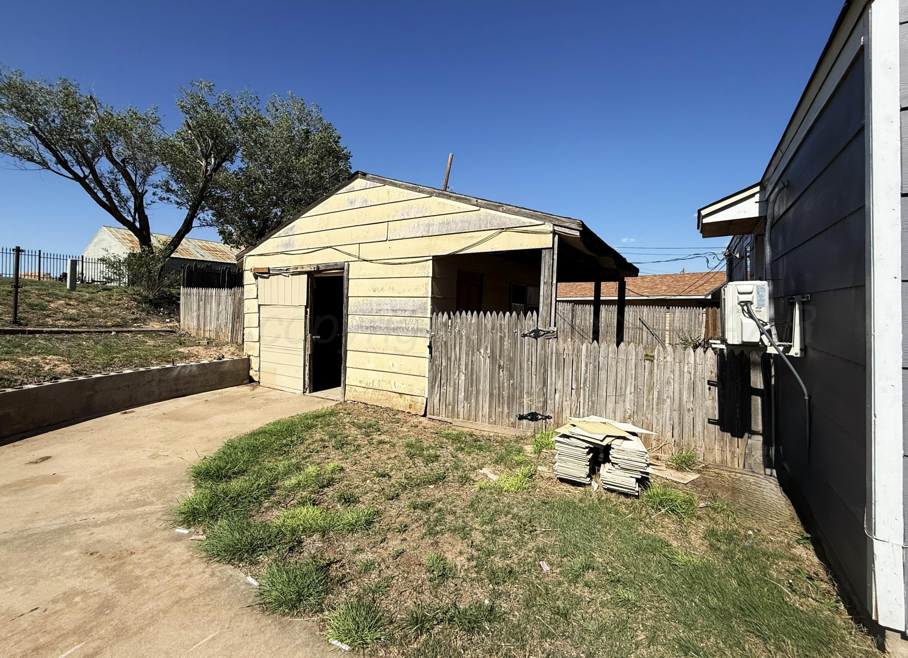 1344 Terrace Street Property Photo 12
