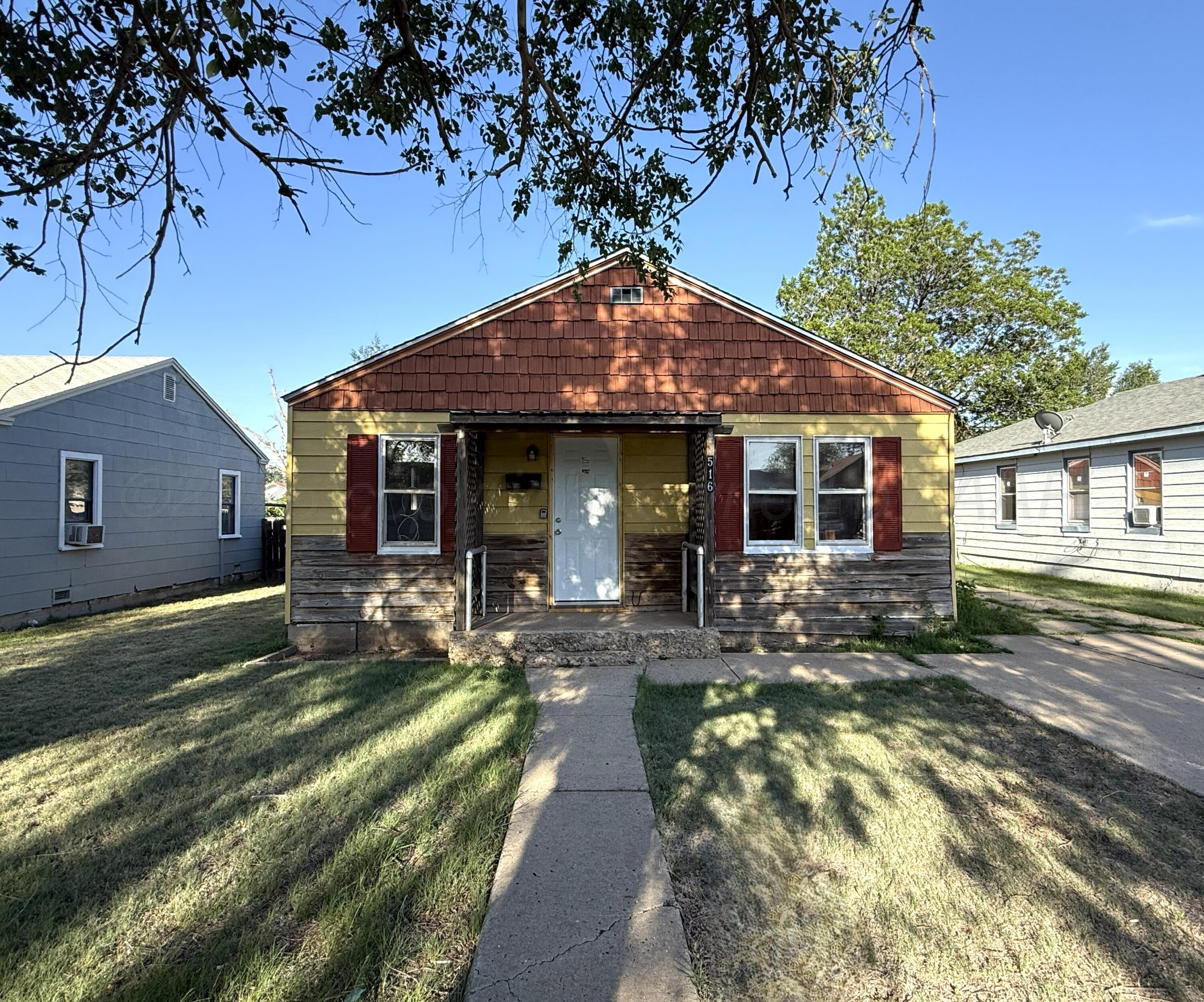 516 N Nelson Street Property Photo 1