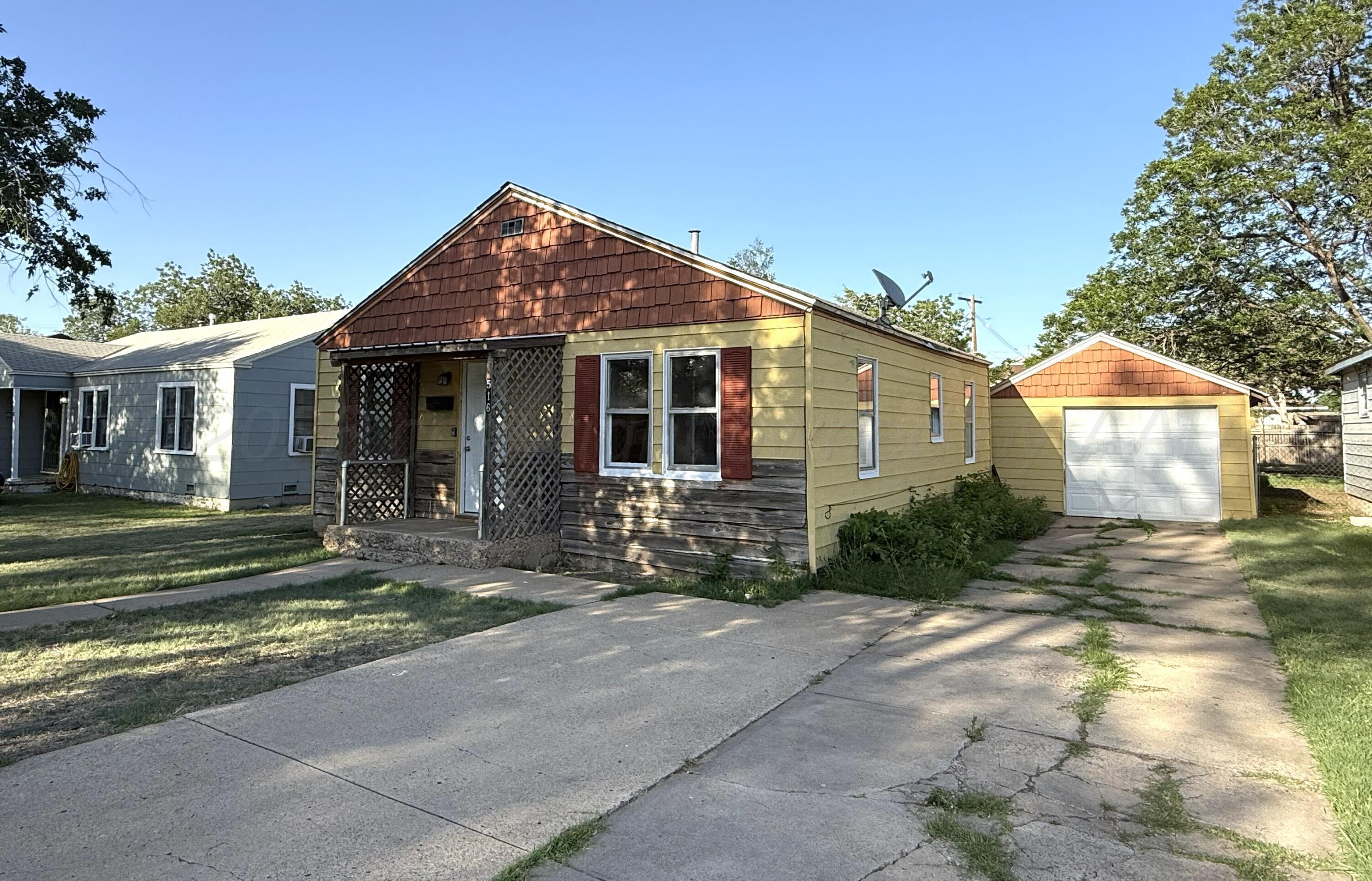 516 N Nelson Street Property Photo 2