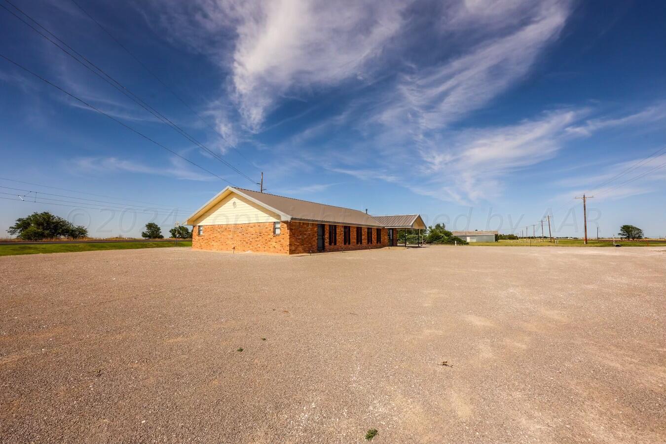 12405 Spur 192 Property Photo 3