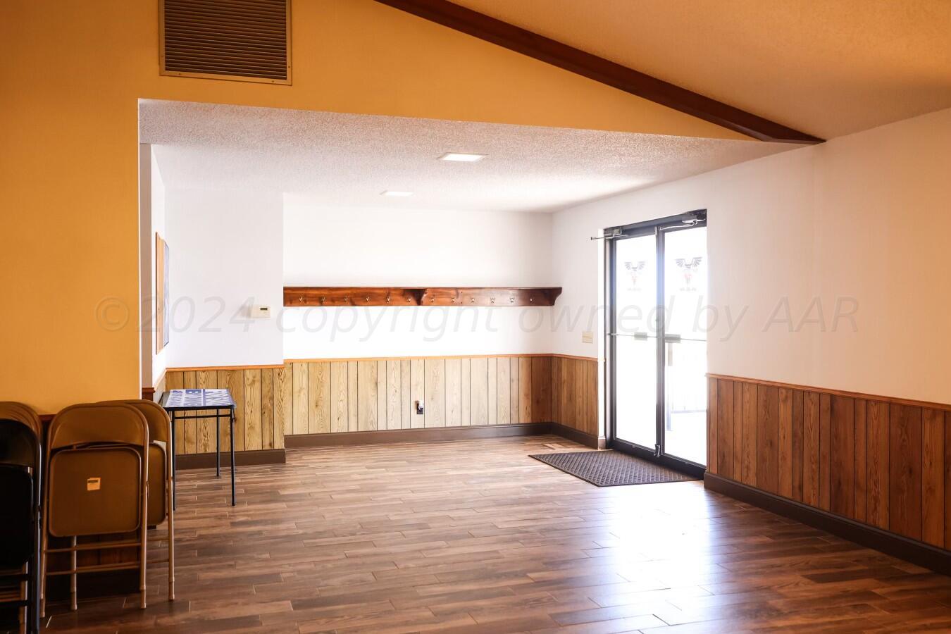 12405 Spur 192 Property Photo 6