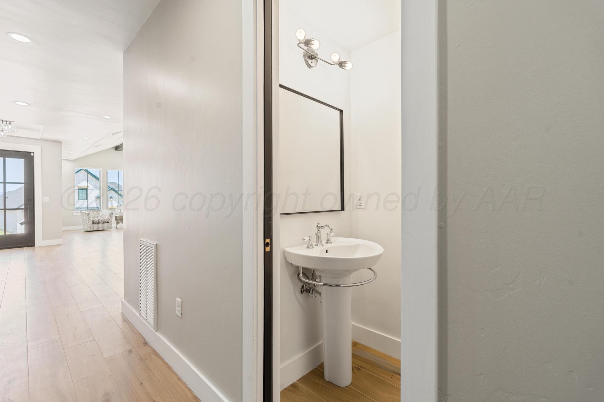 4409 N Rocking Chair Property Photo 19