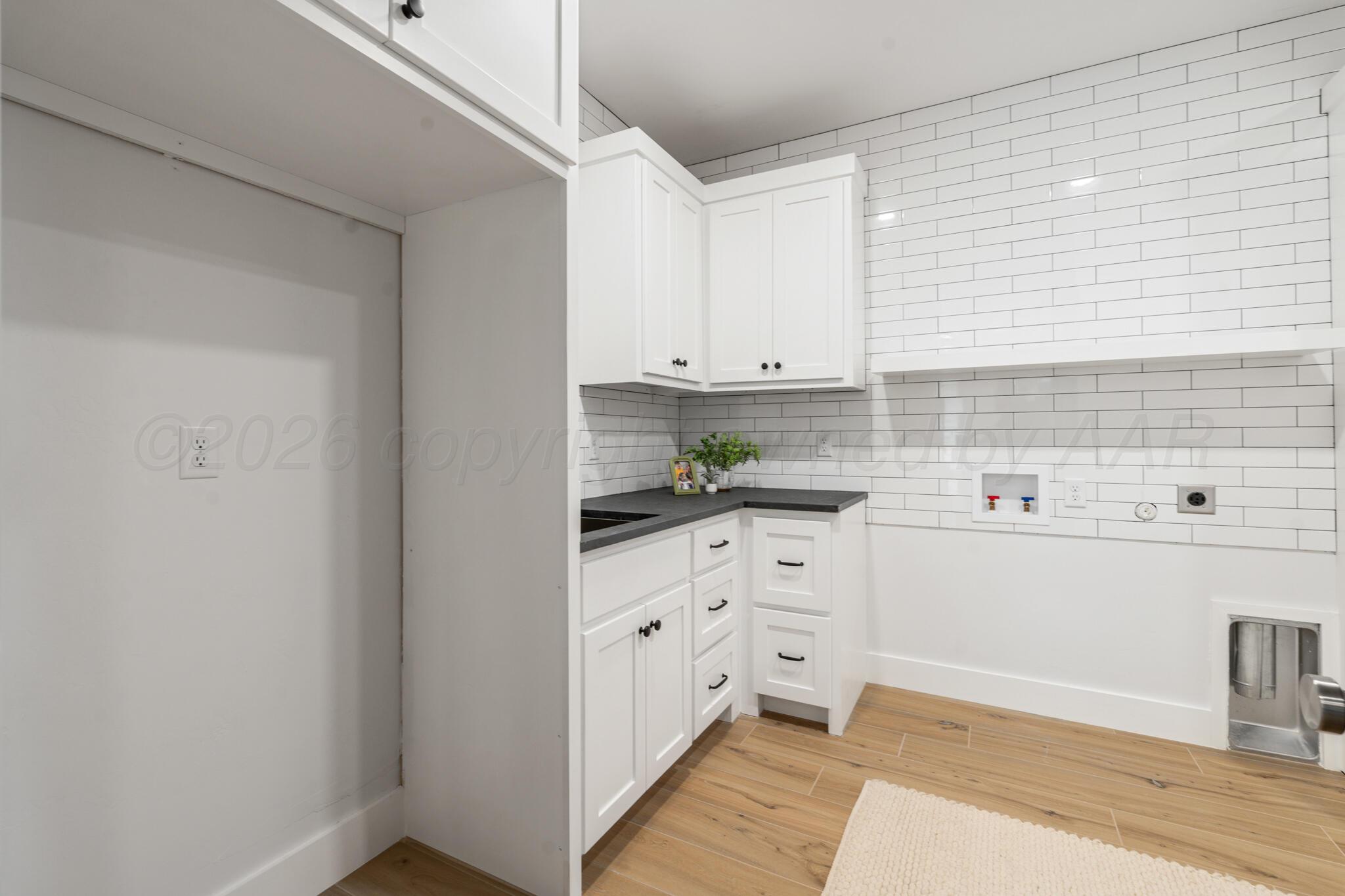 4409 N Rocking Chair Property Photo 20