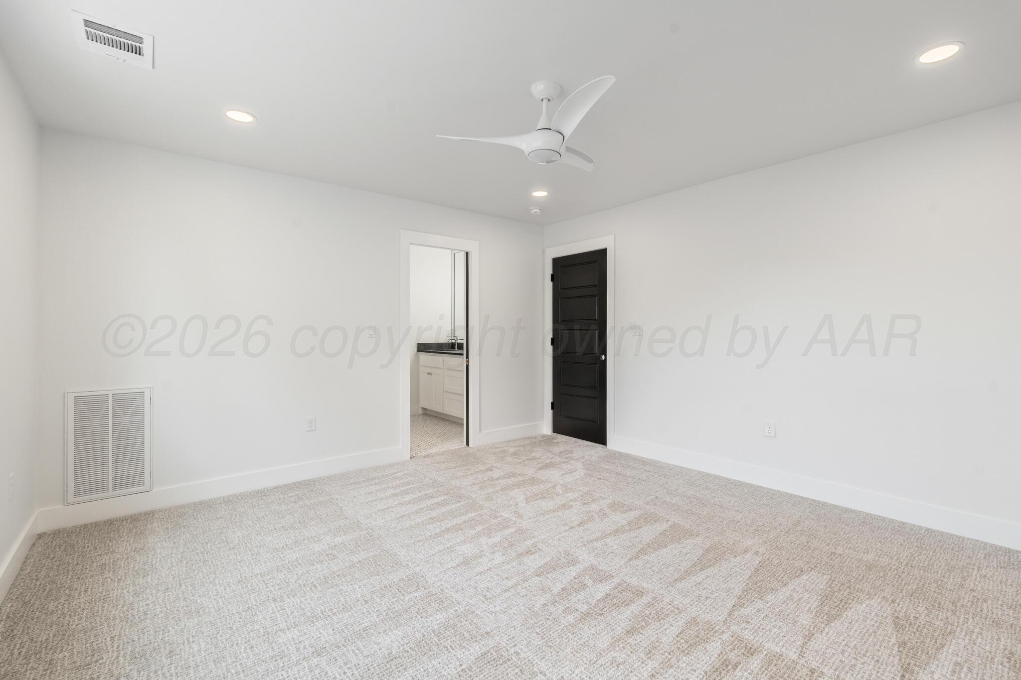 4409 N Rocking Chair Property Photo 32