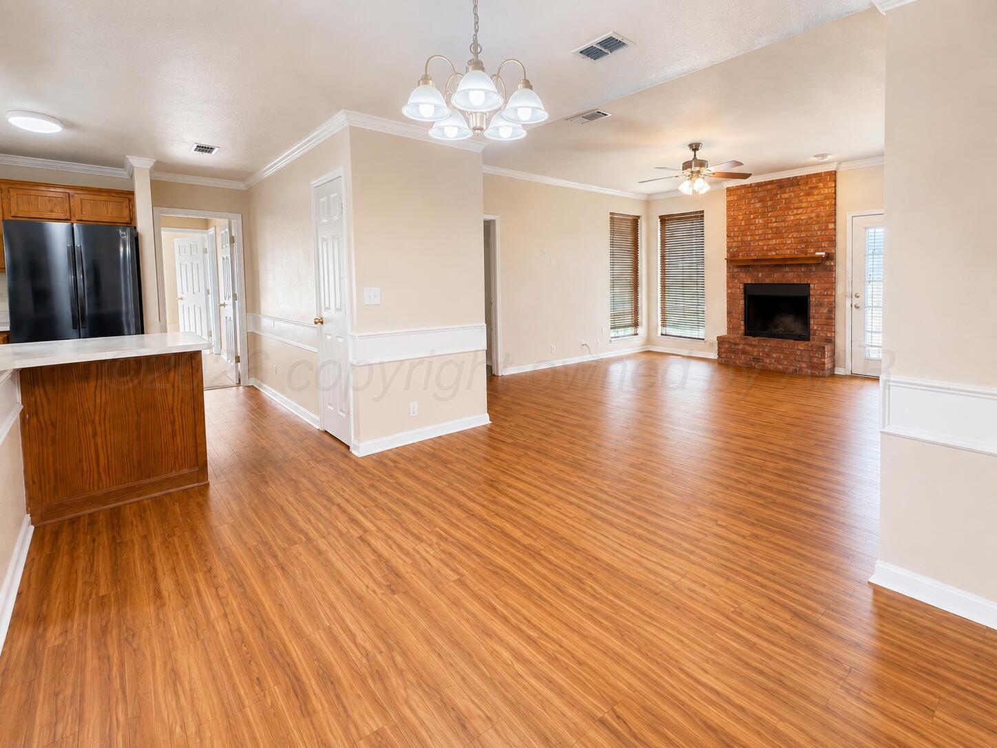6702 Emerald Court Property Photo 3
