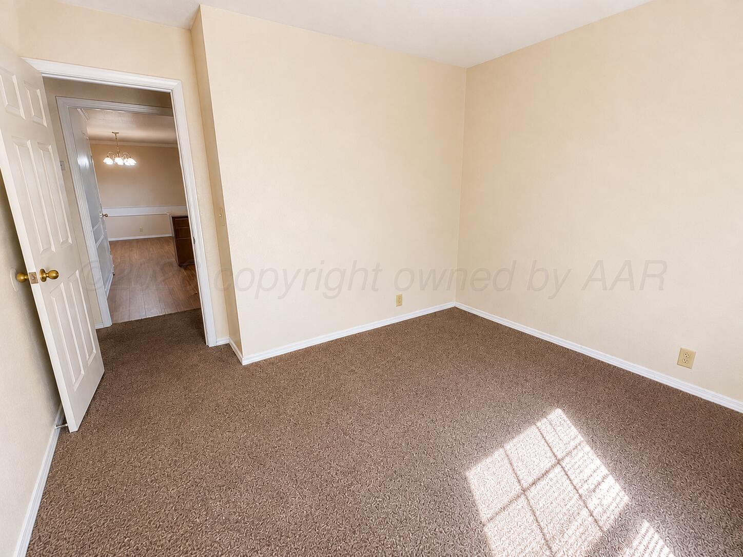 6702 Emerald Court Property Photo 11