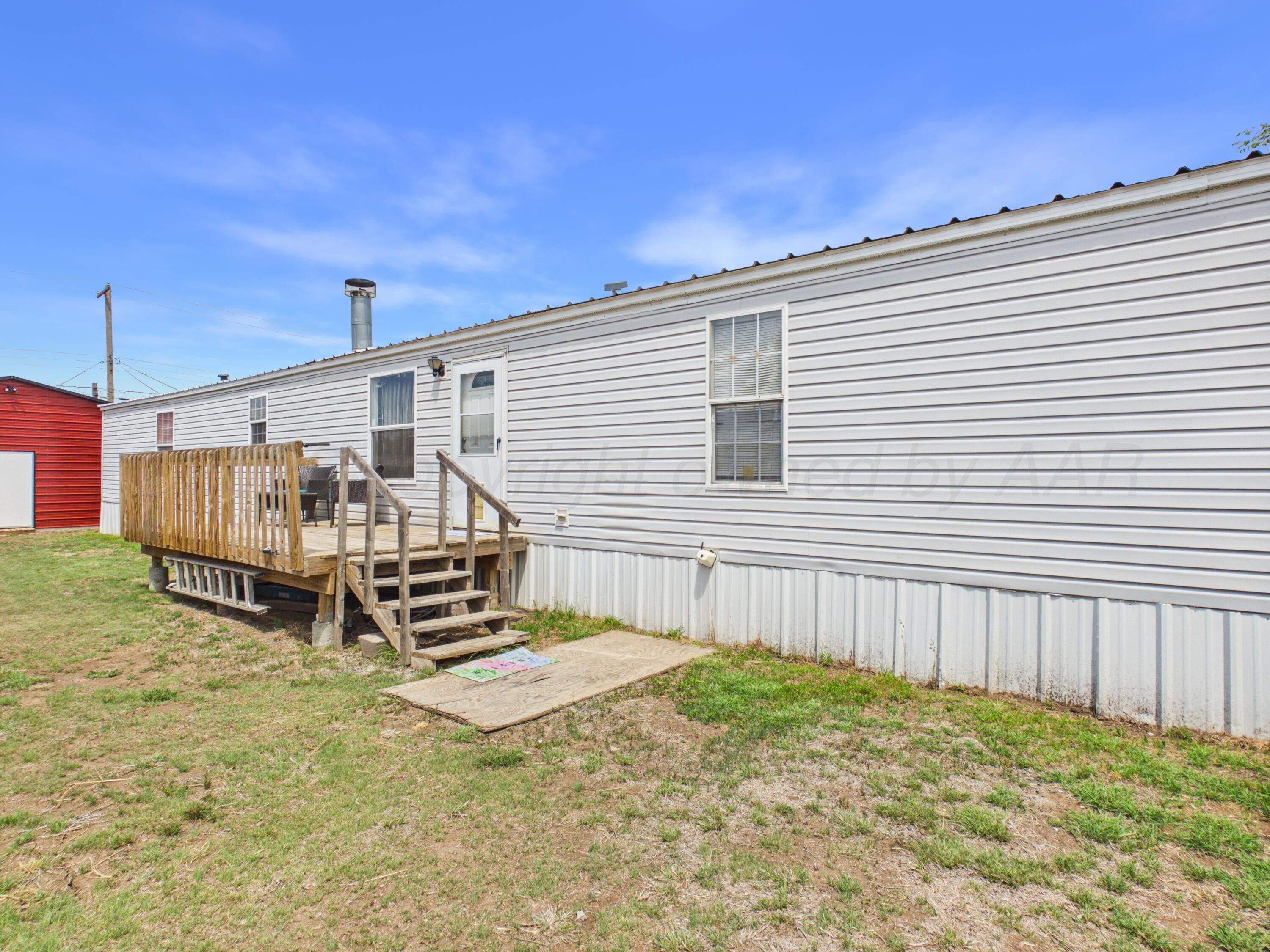 709 Ritchie Avenue Property Photo 4