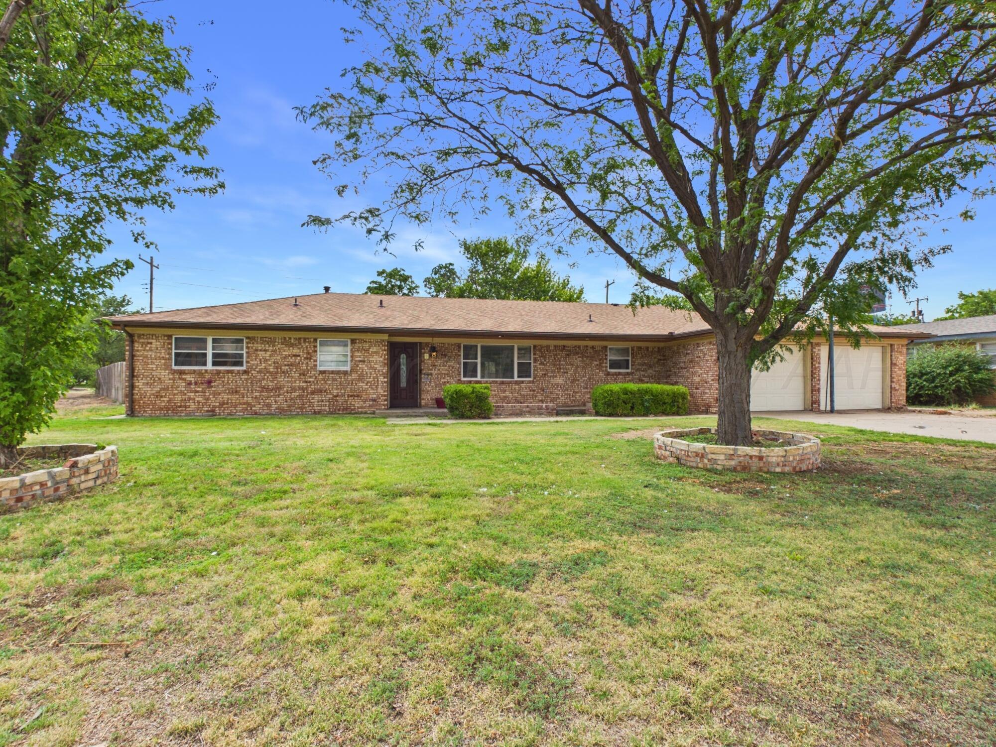 410 Mills Avenue Property Photo 1