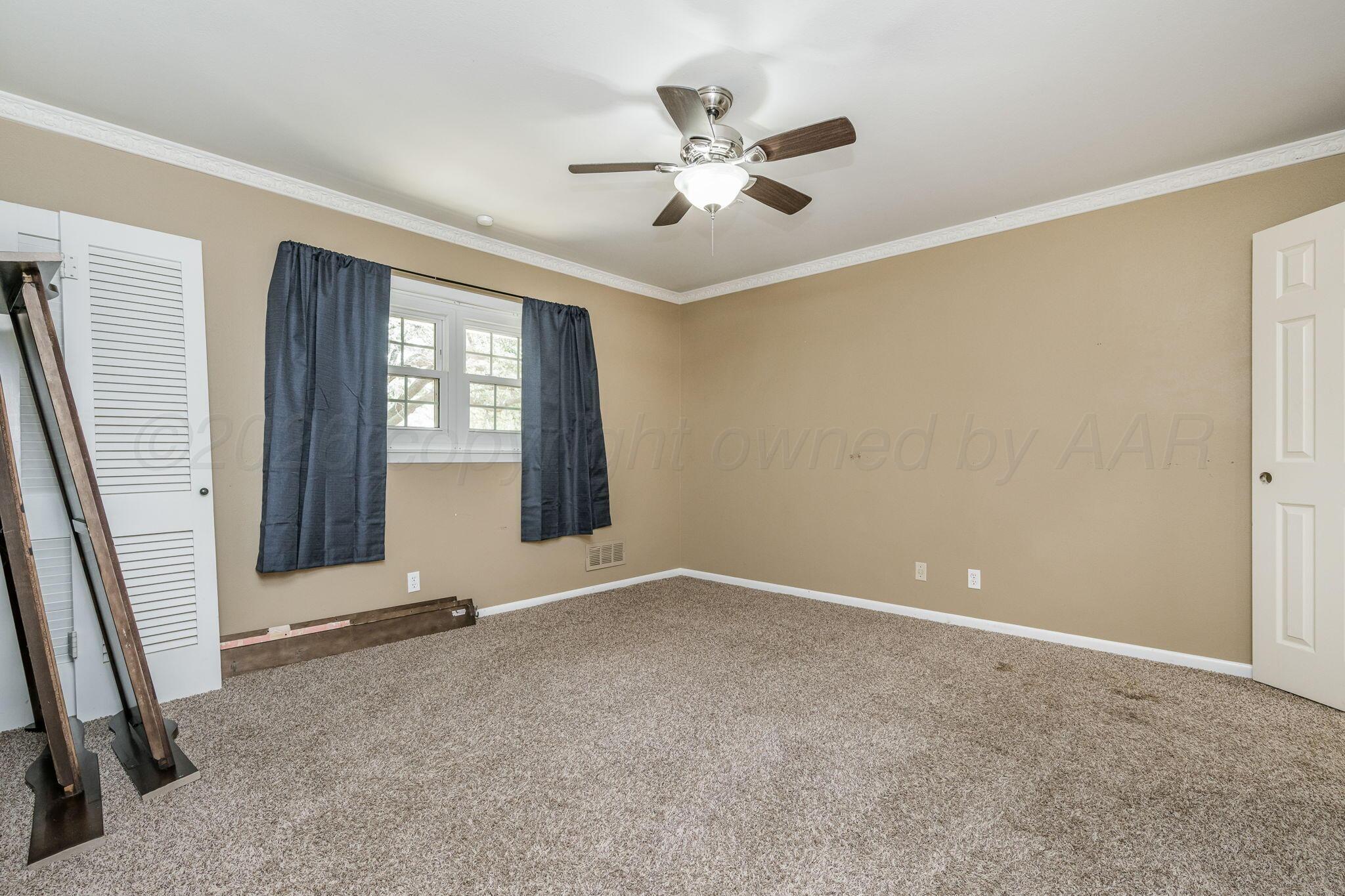 210 N Texas Avenue Property Photo 25