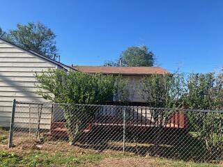 4500 S Bonham Street Property Photo 8