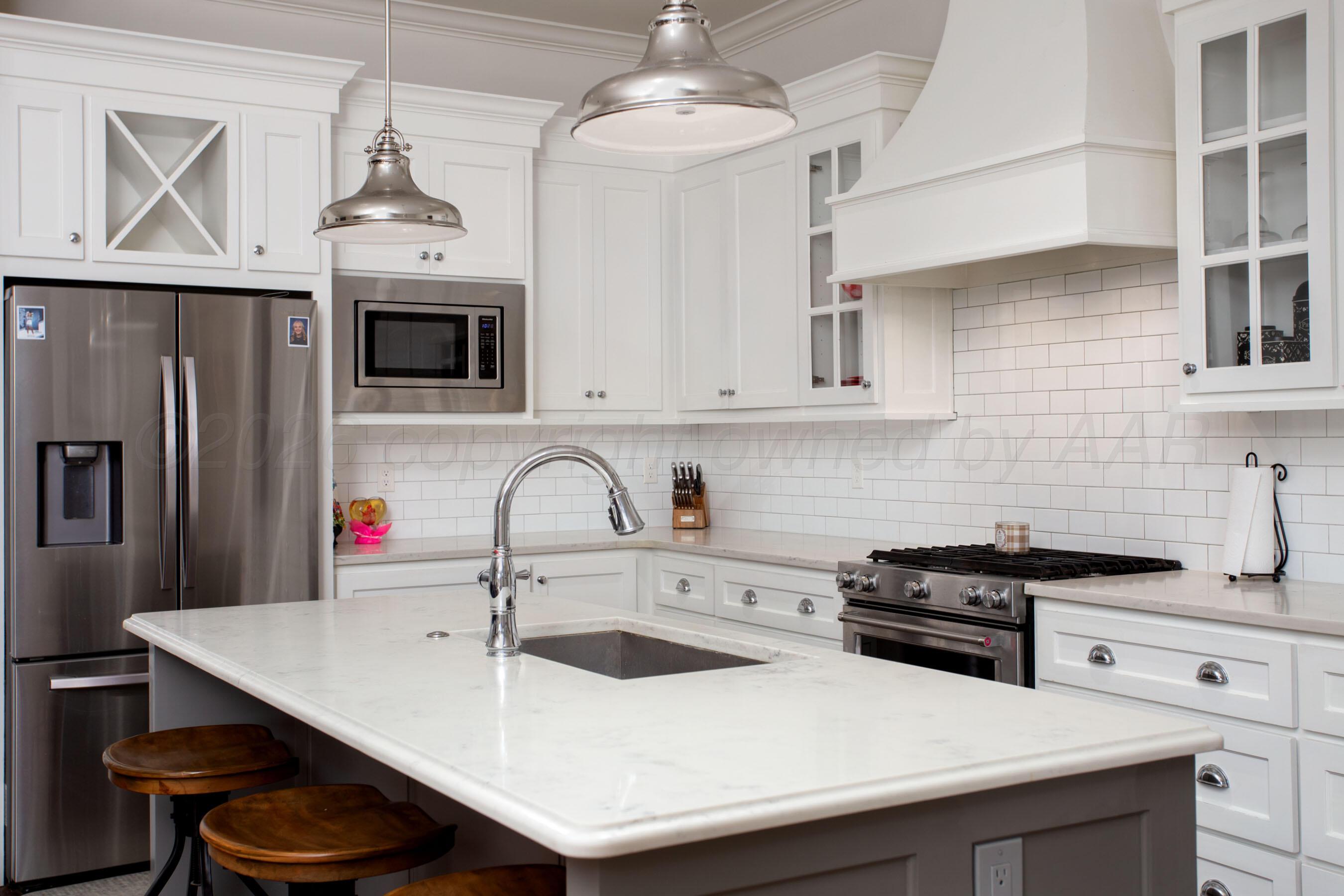 6109 Time Square Property Photo 8