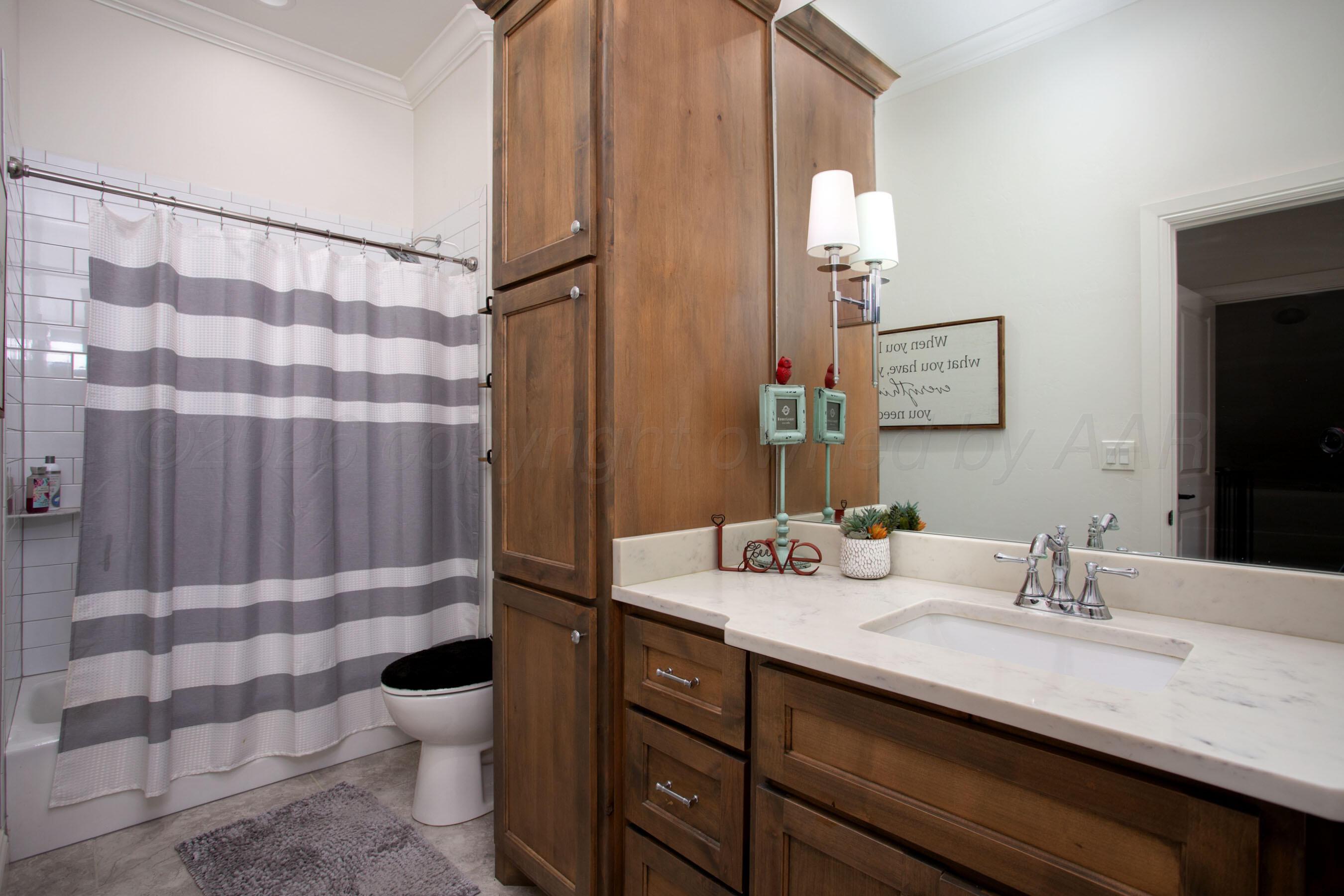 6109 Time Square Property Photo 19