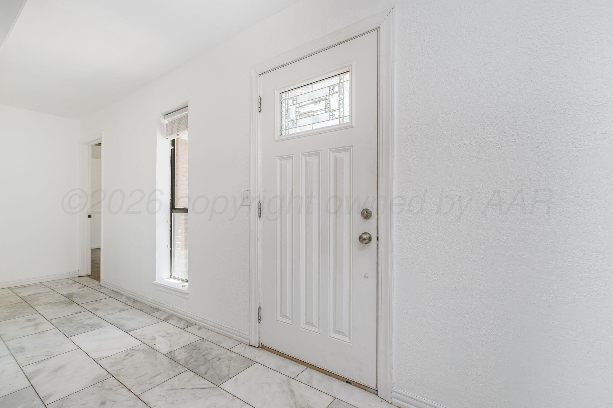 4015 Oakhurst Drive Property Photo 10