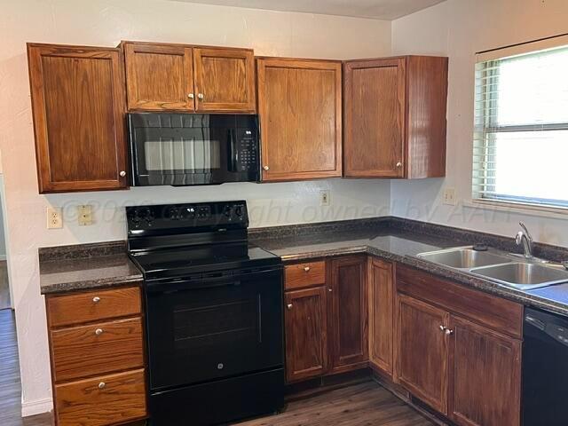 1104 S Haney Street Property Photo 8