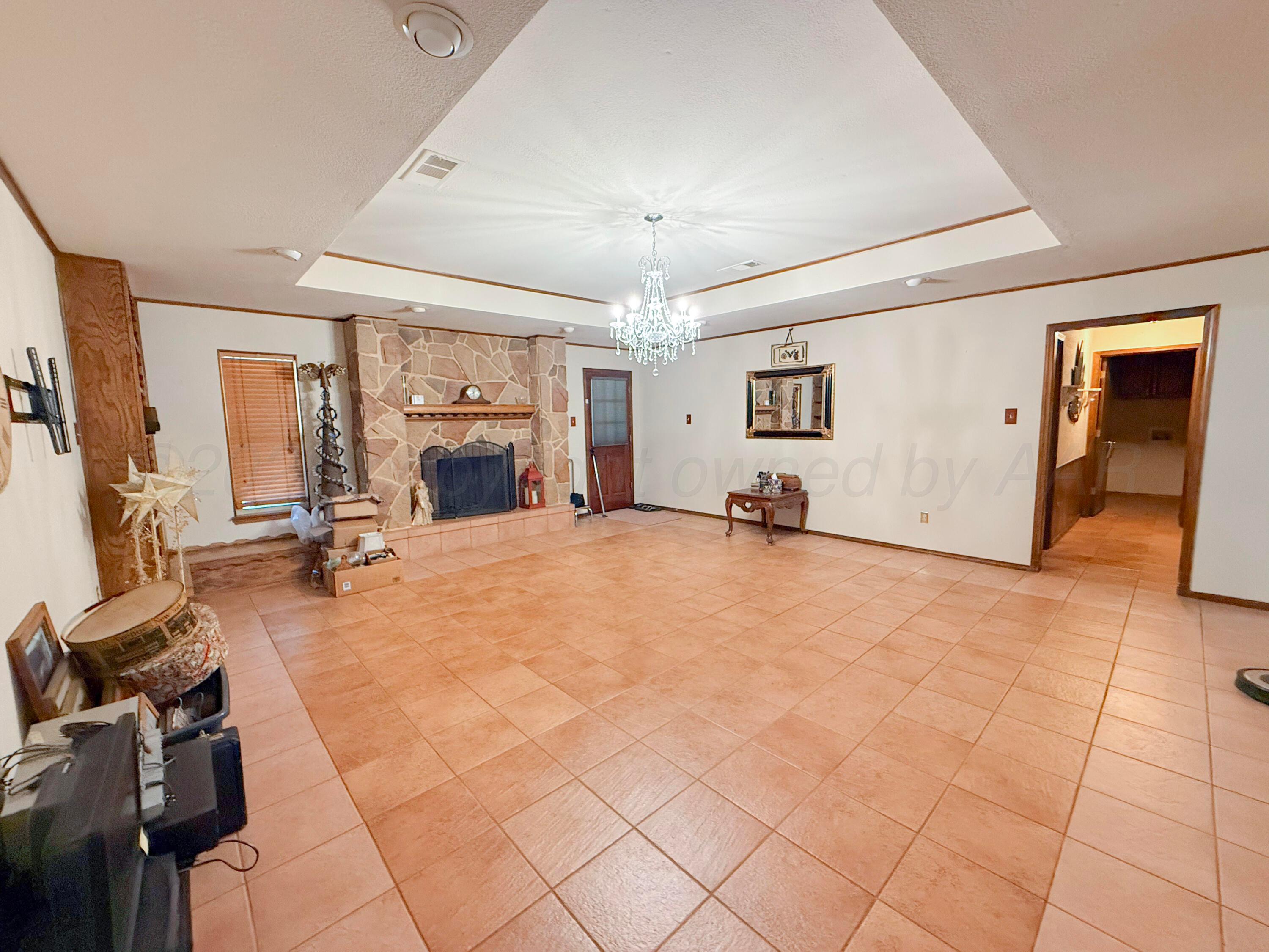 2613 N Fir Street Property Photo 13