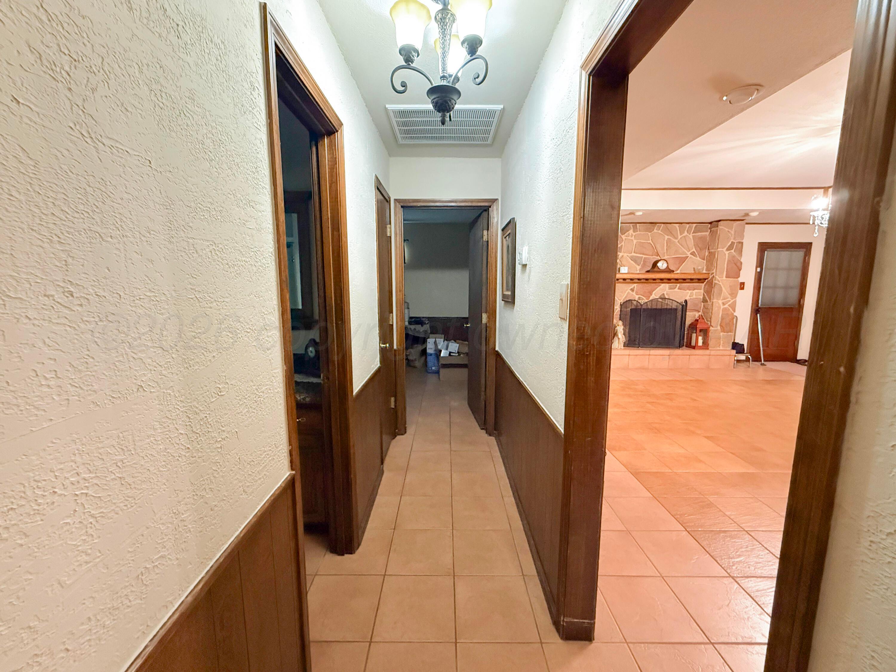 2613 N Fir Street Property Photo 19