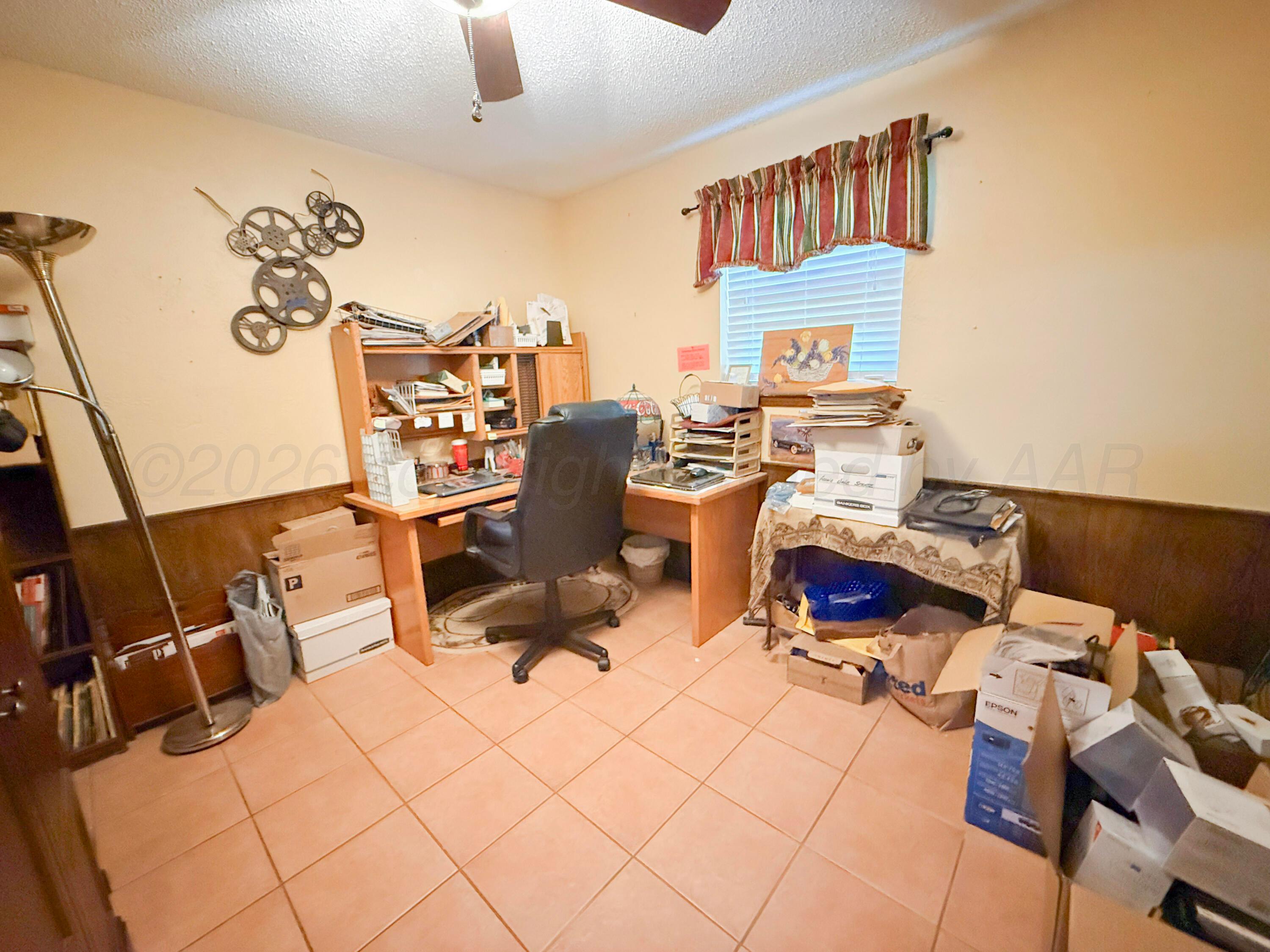 2613 N Fir Street Property Photo 21