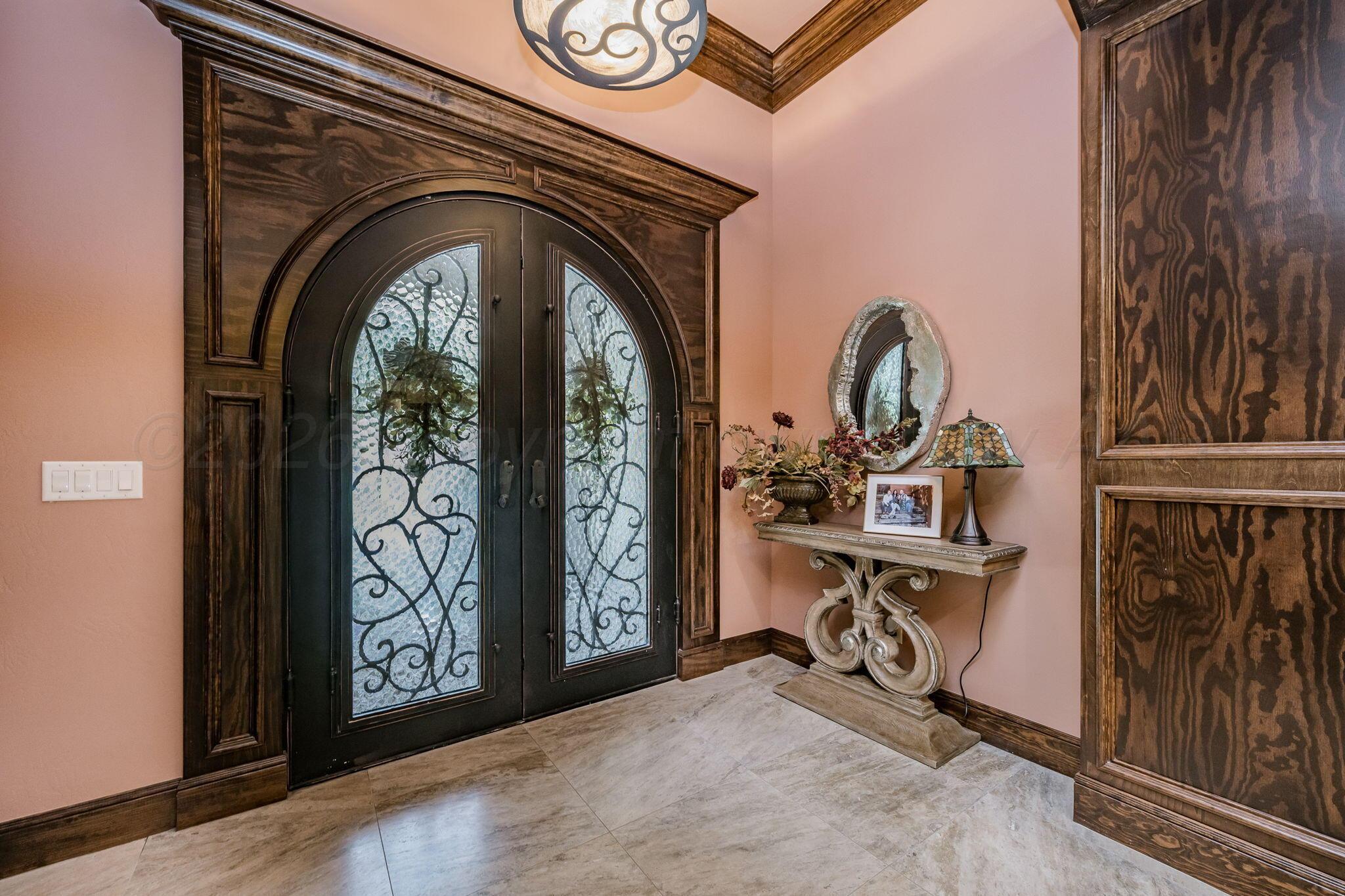 313 S Shore Drive Property Photo 9