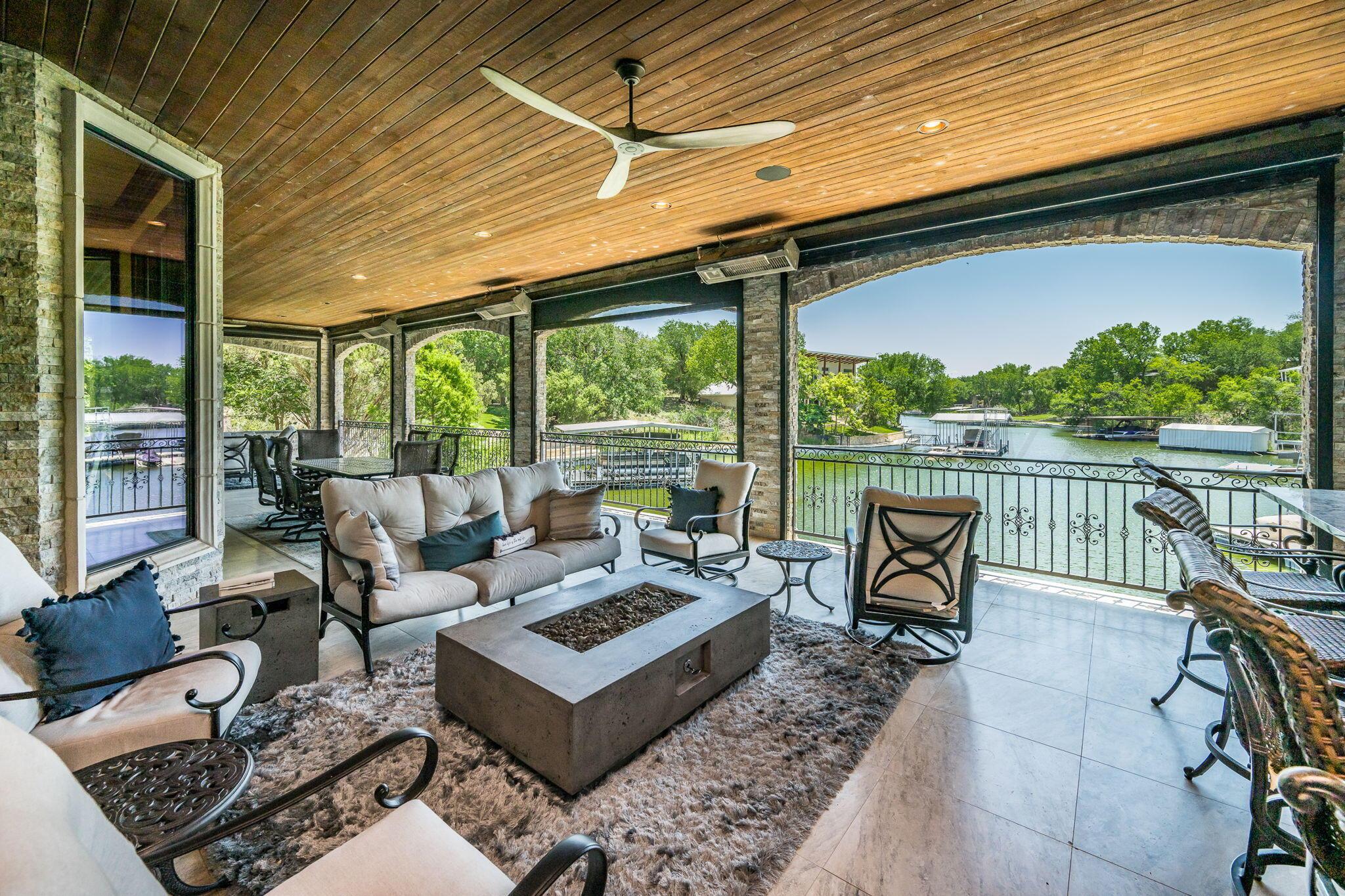 313 S Shore Drive Property Photo 14