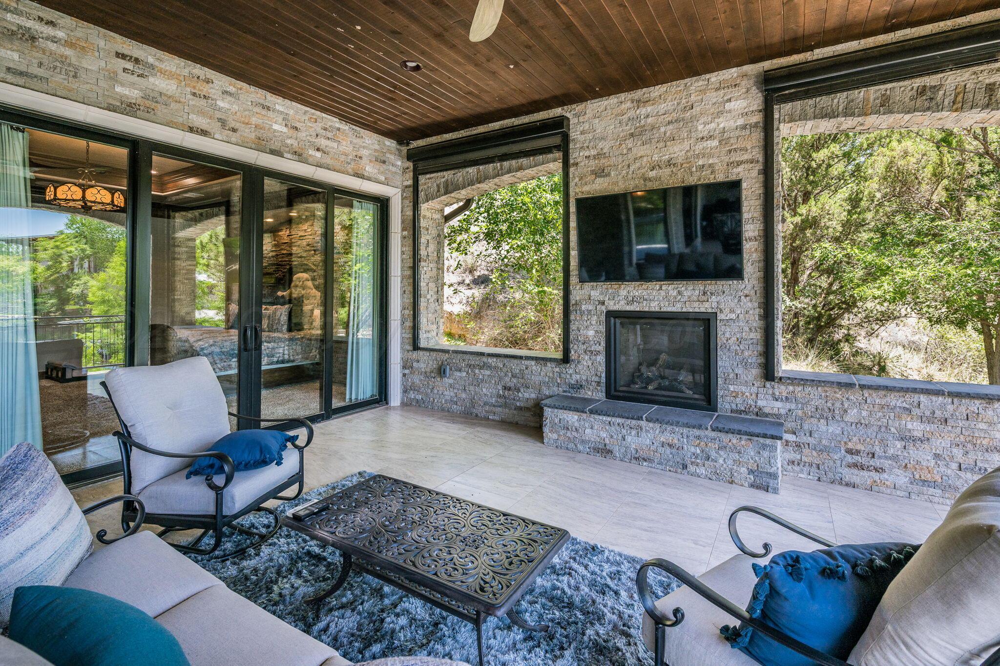 313 S Shore Drive Property Photo 18