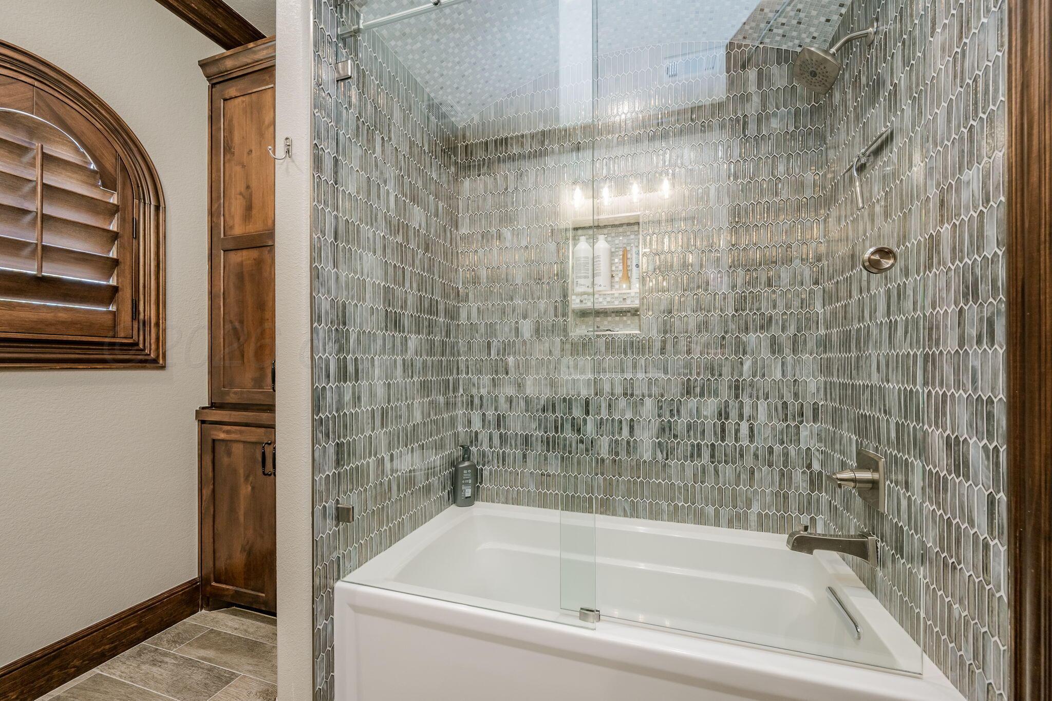 313 S Shore Drive Property Photo 44
