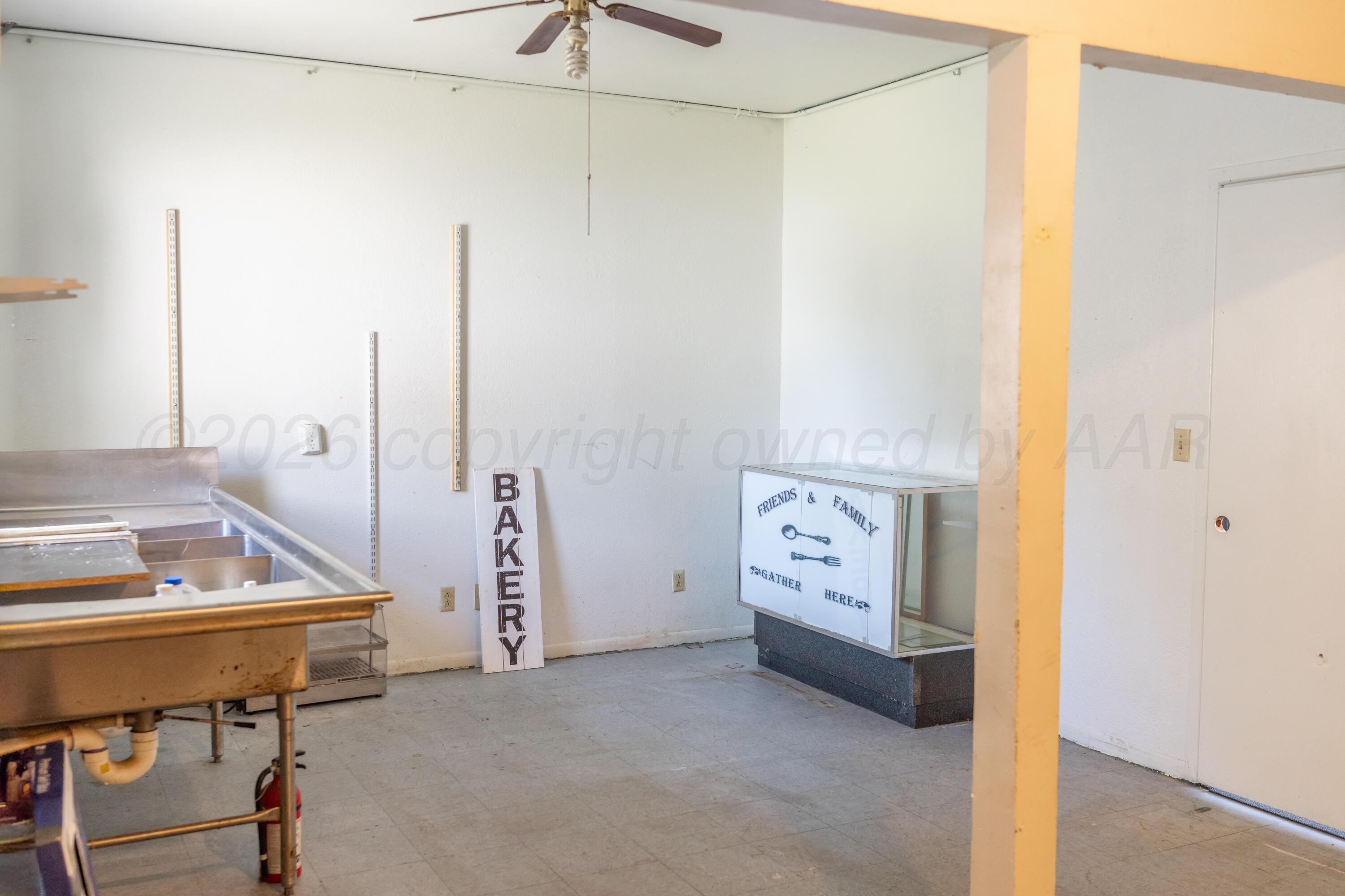 114 E Texas Avenue Property Photo 18