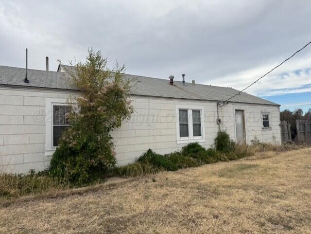 410 Maple Street Property Photo 2
