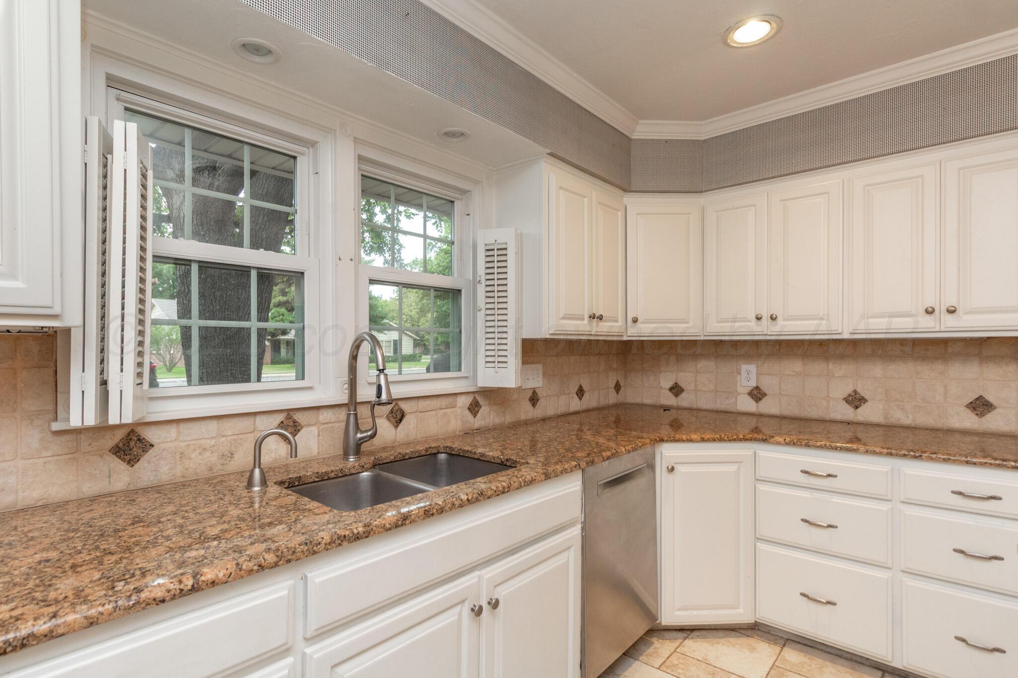 4105 Julie Drive Property Photo 15