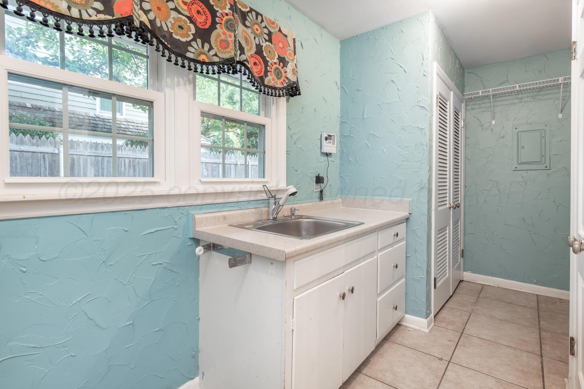 4105 Julie Drive Property Photo 25