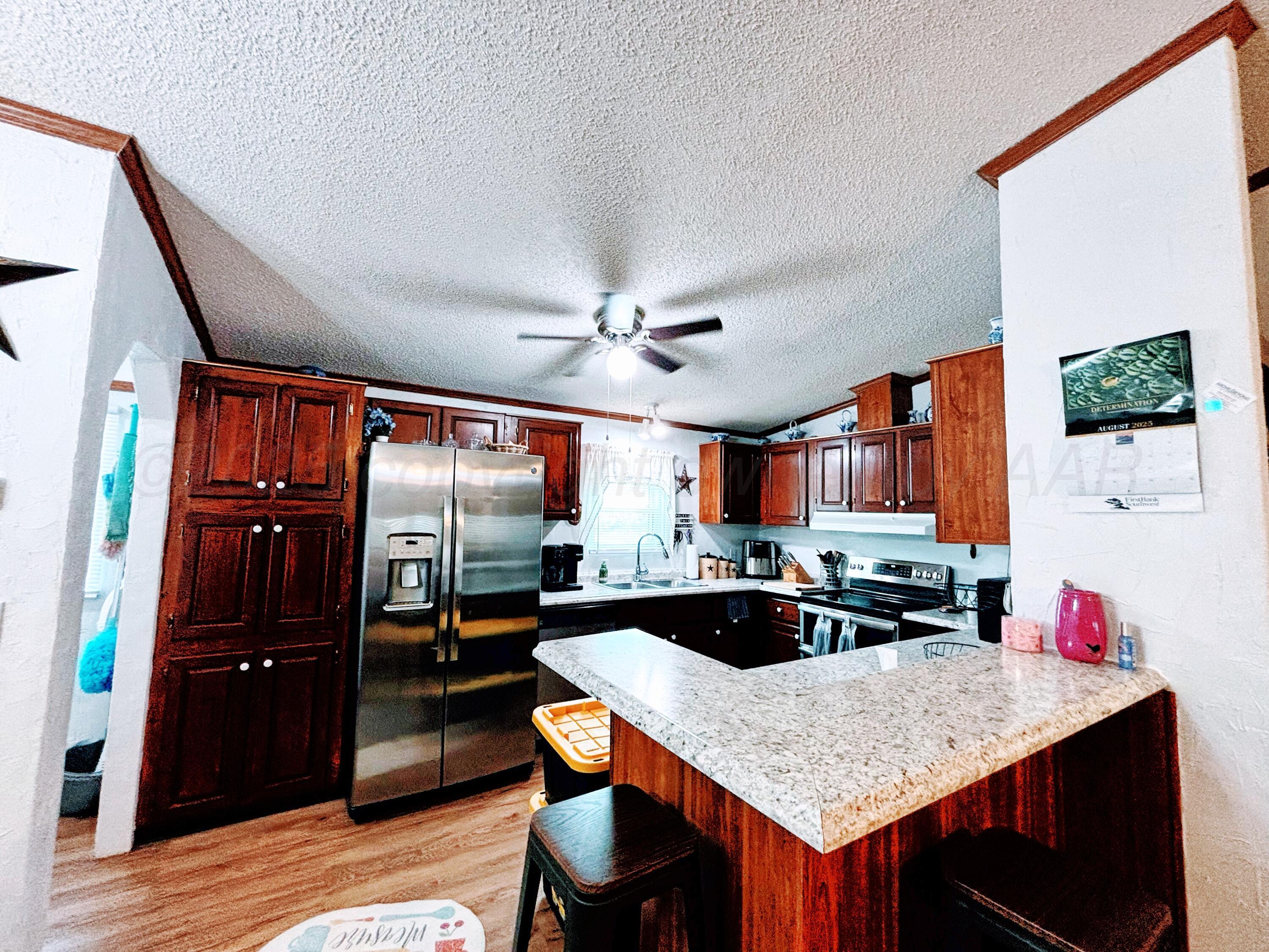 1010 S Baylor Street Property Photo 8