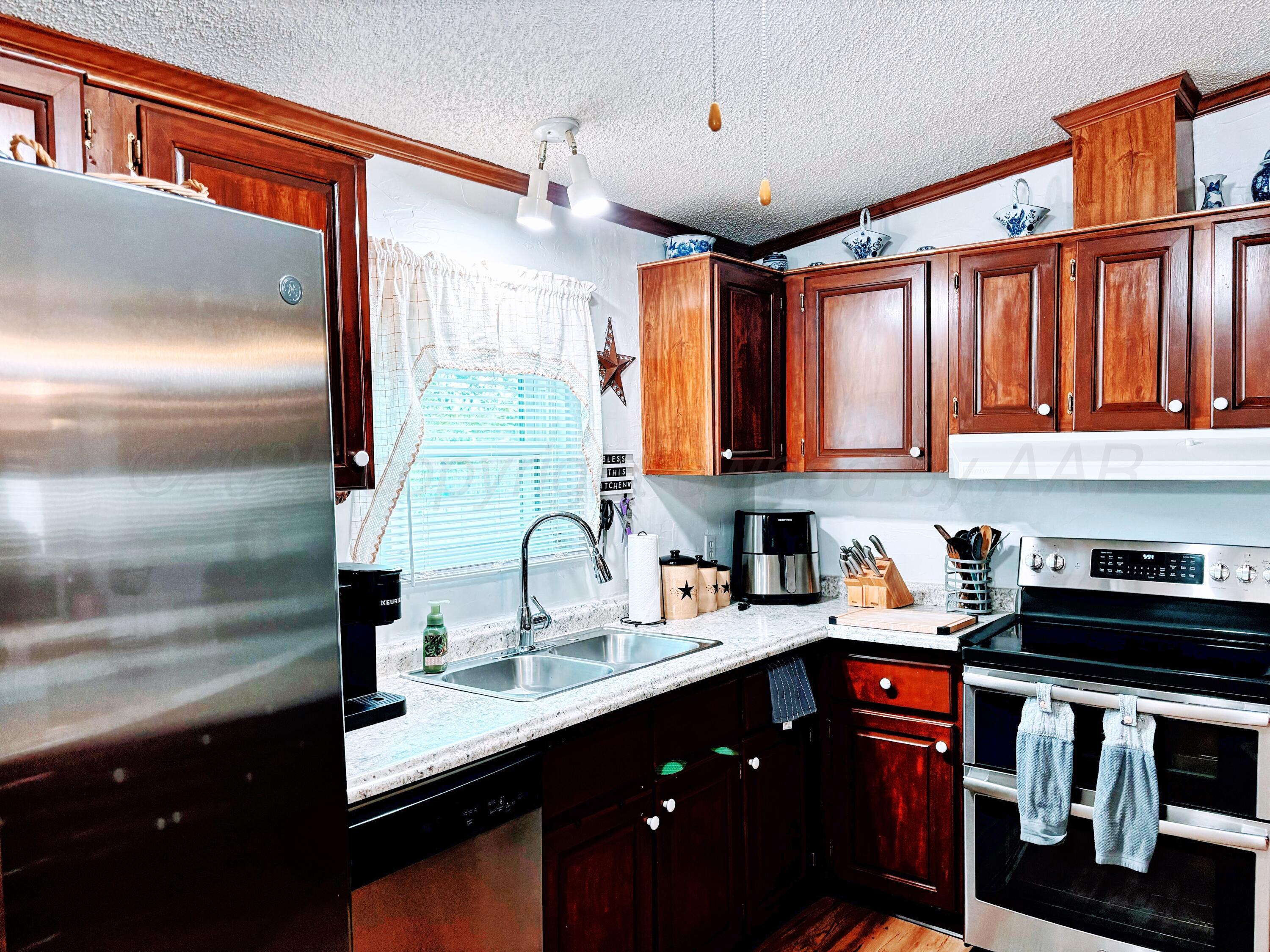 1010 S Baylor Street Property Photo 10