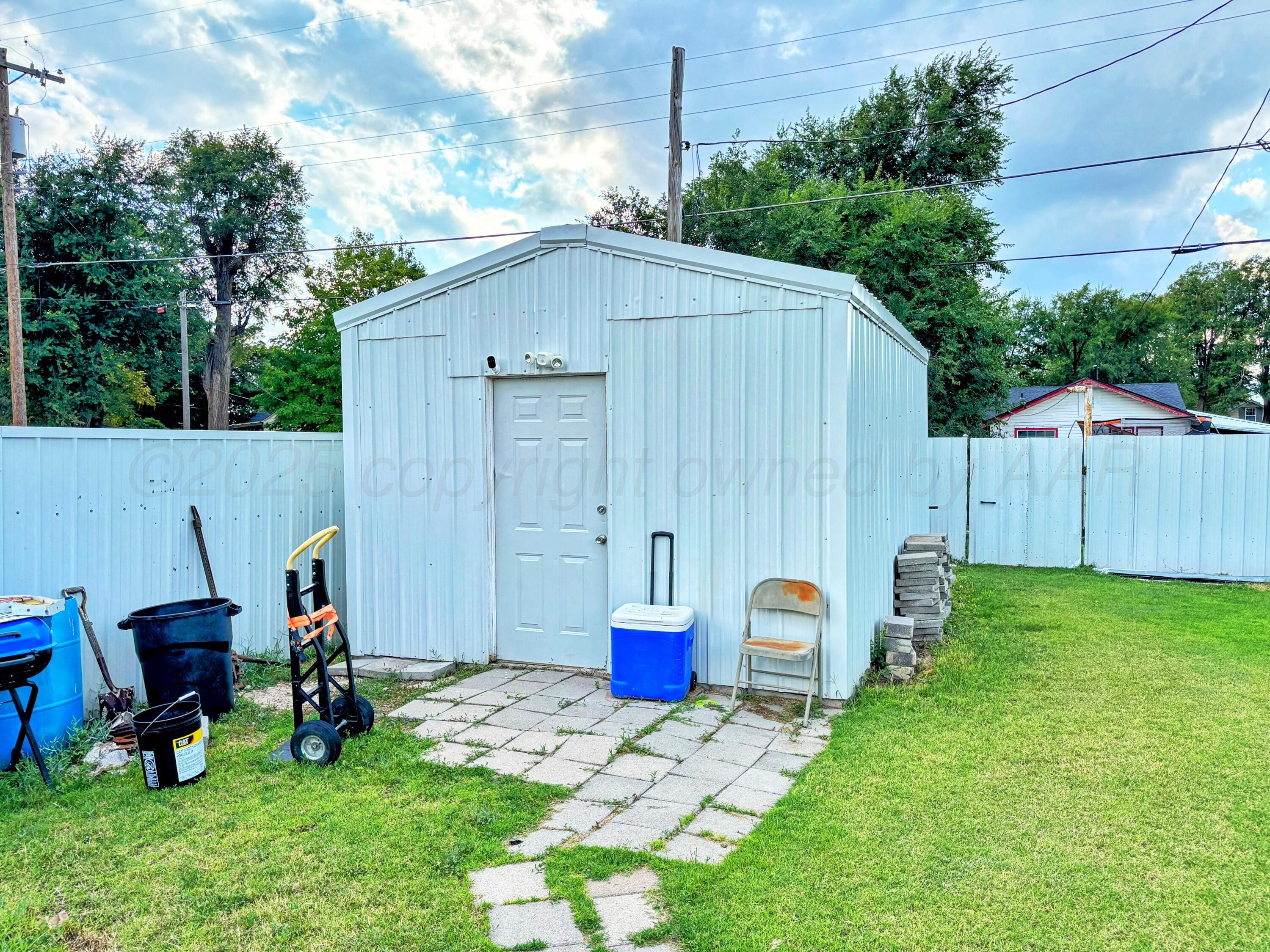 1010 S Baylor Street Property Photo 32