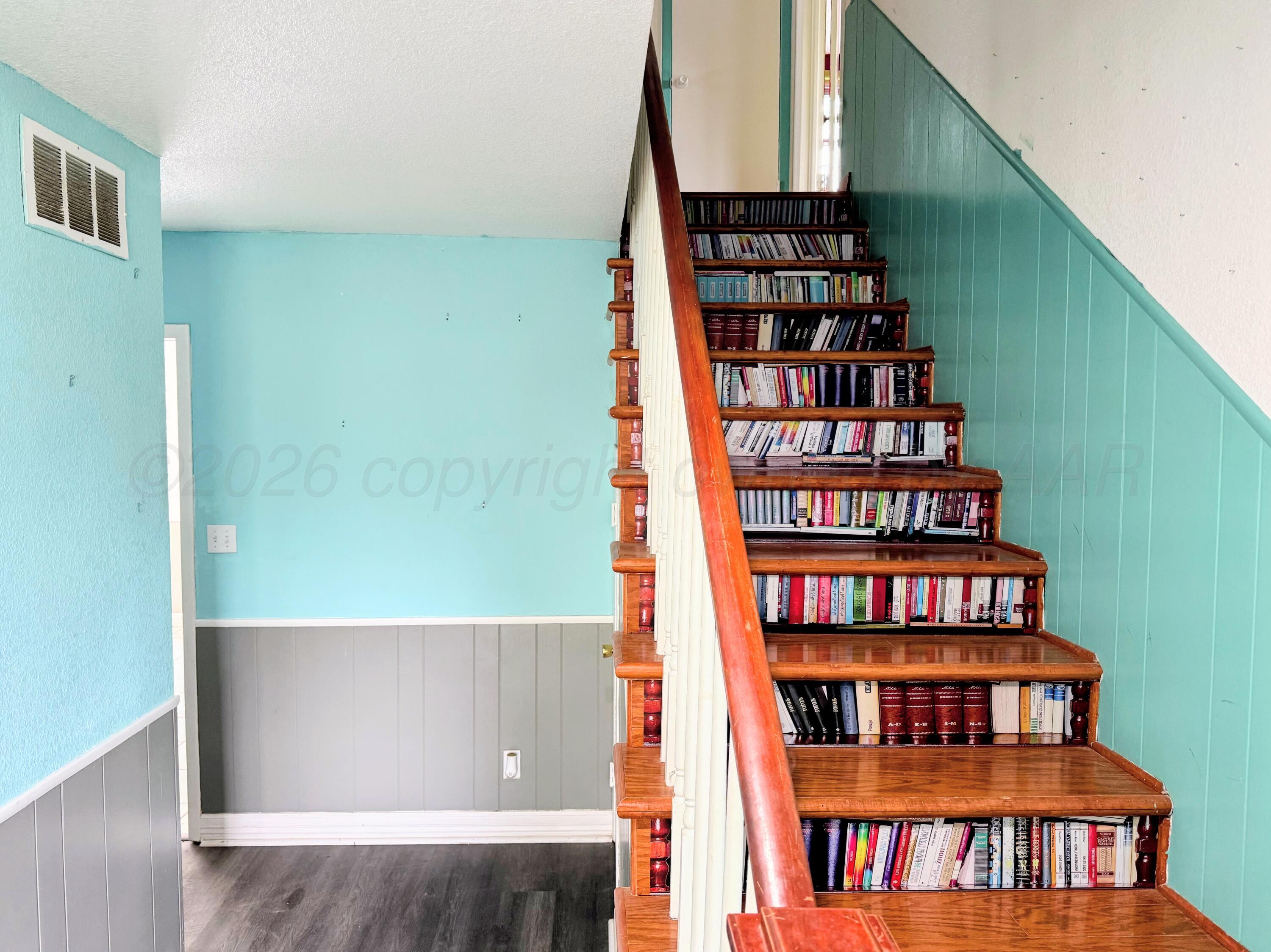 1514 S Eton Street Property Photo 2