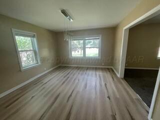 521 W Broadway Avenue Property Photo 15