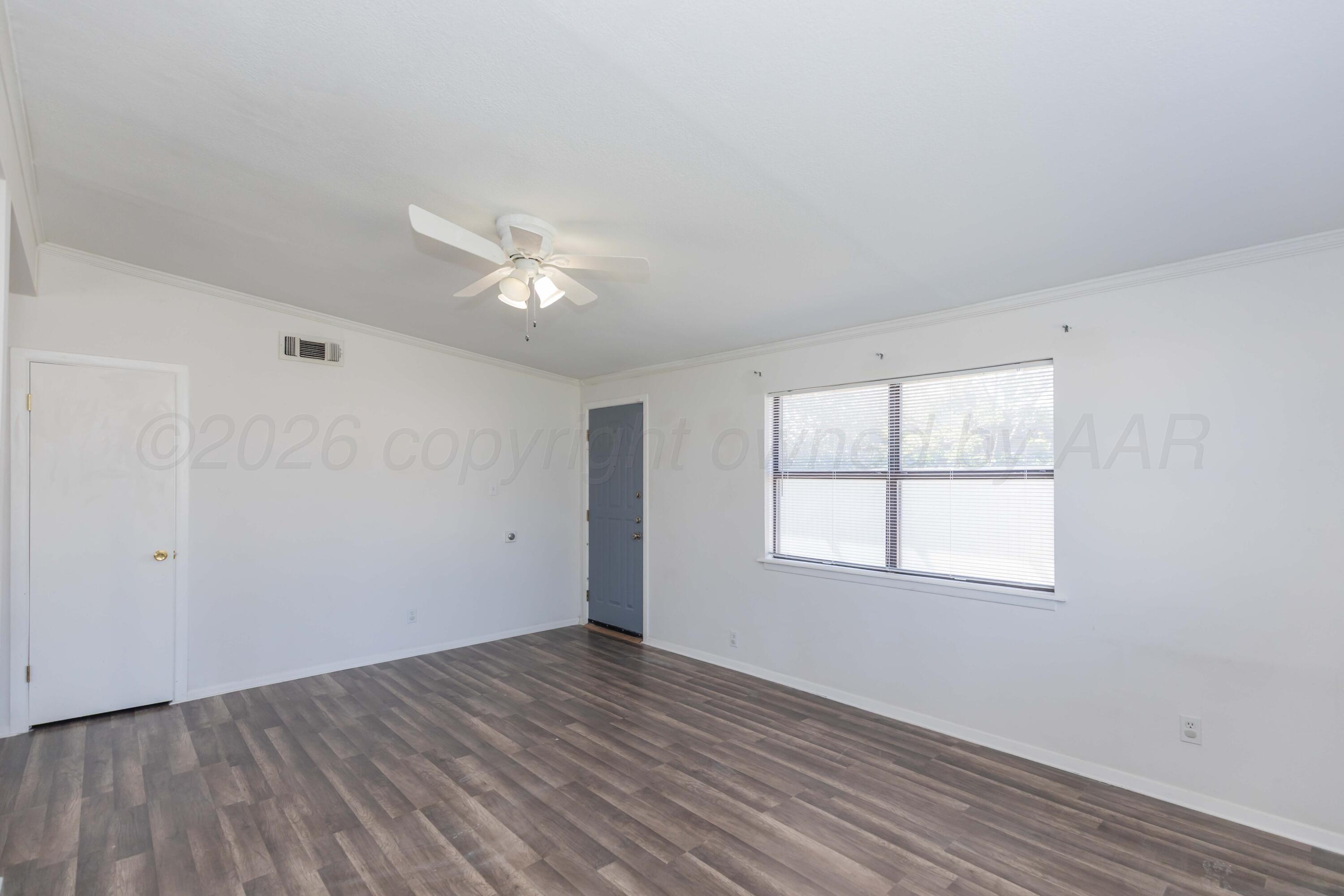 4419 S Ong Street Property Photo 10