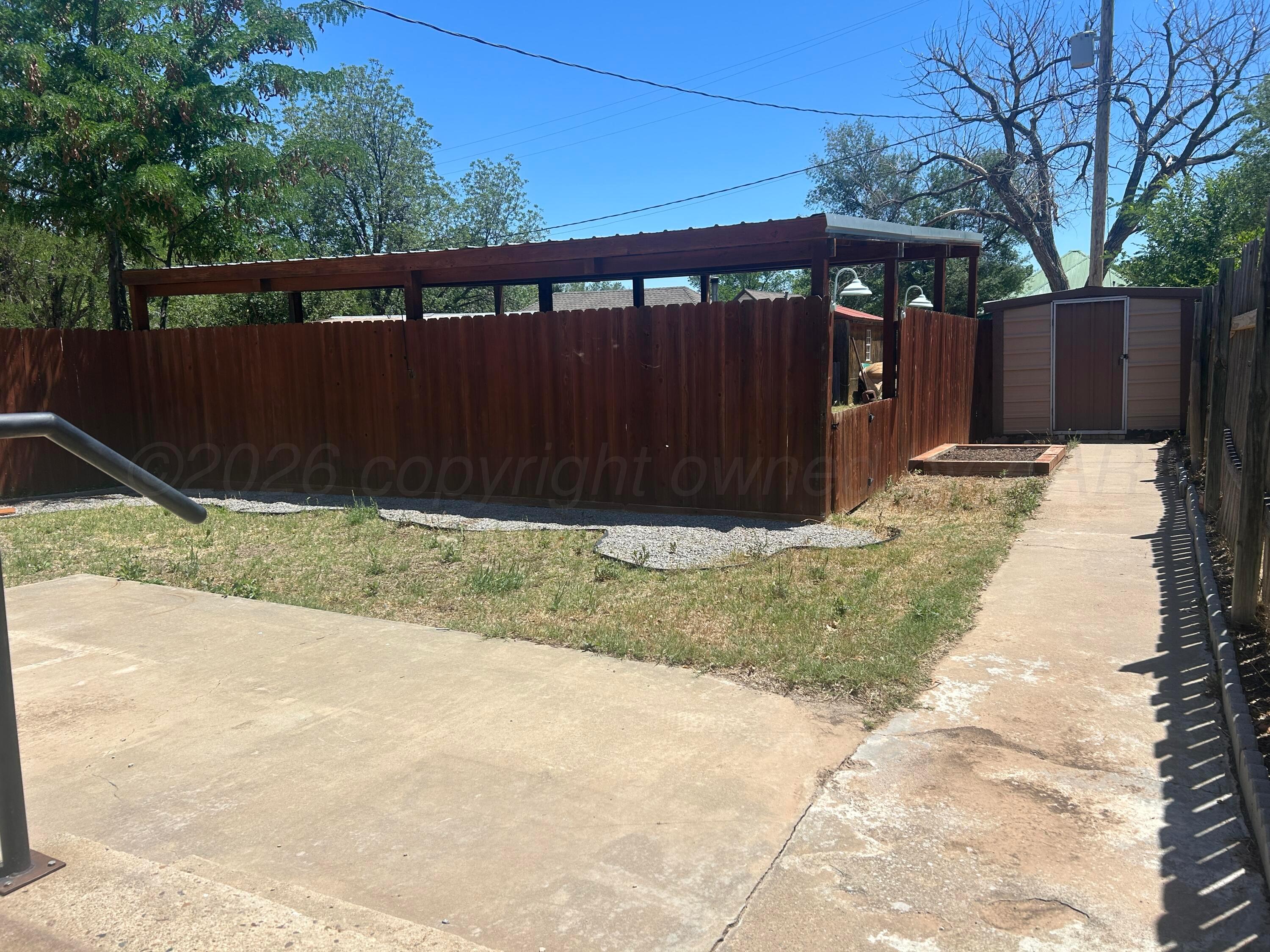 709 S 6th Street Property Photo 23