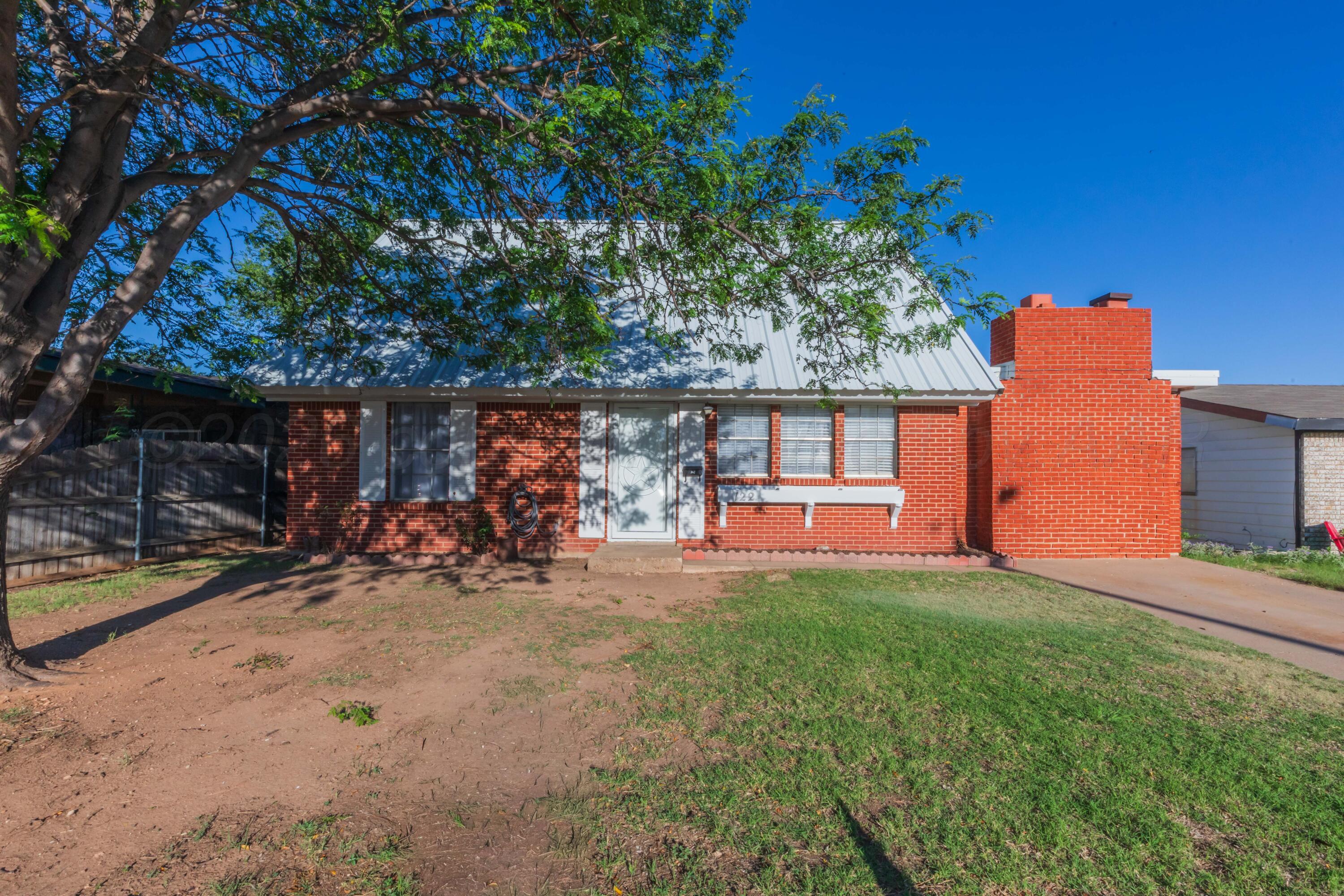 122 Womack Street Property Photo 2