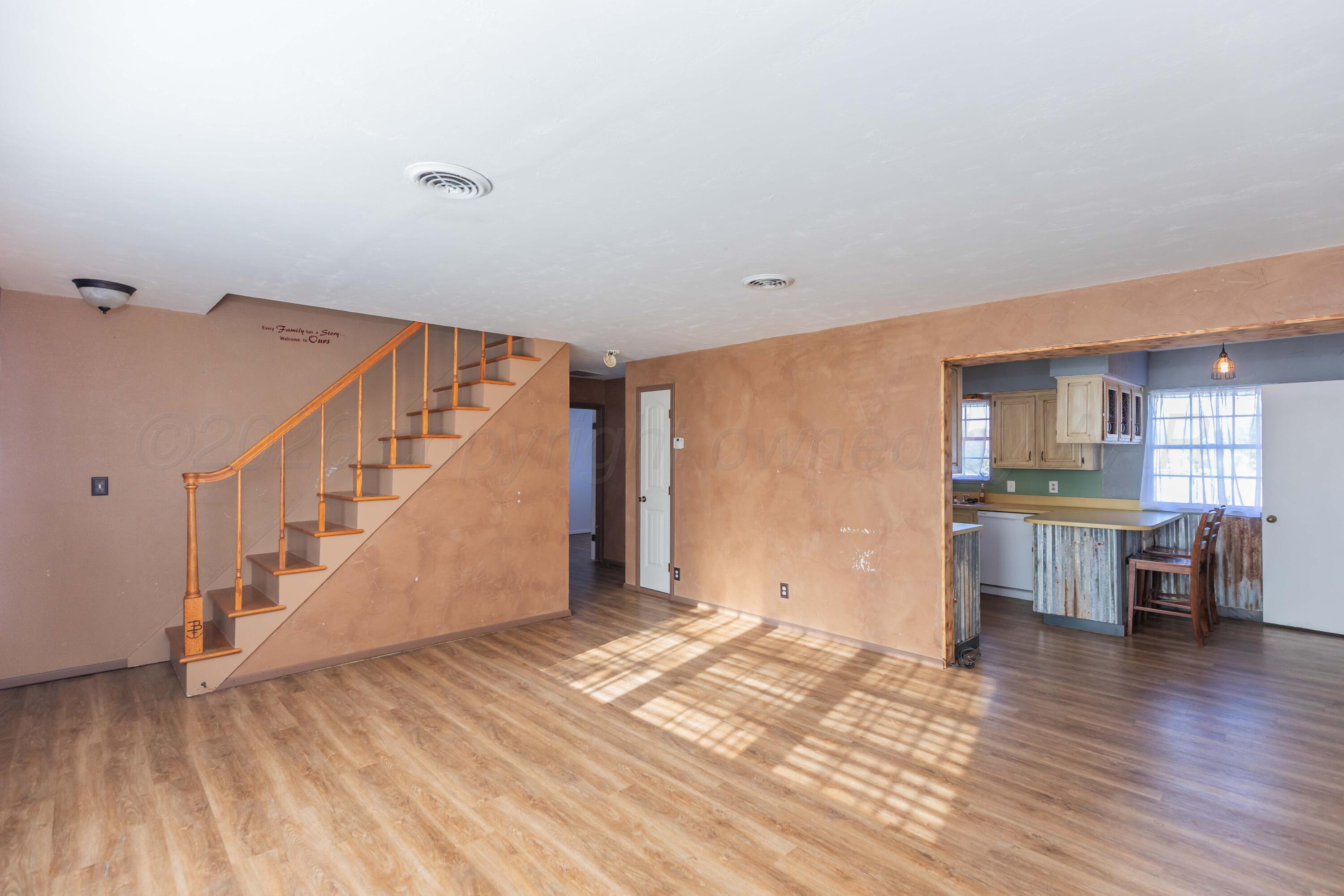 122 Womack Street Property Photo 7