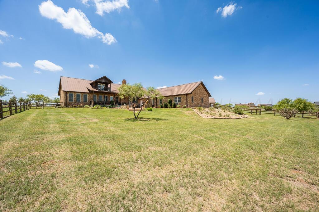 7701 Canyon Bend Road Property Photo 2