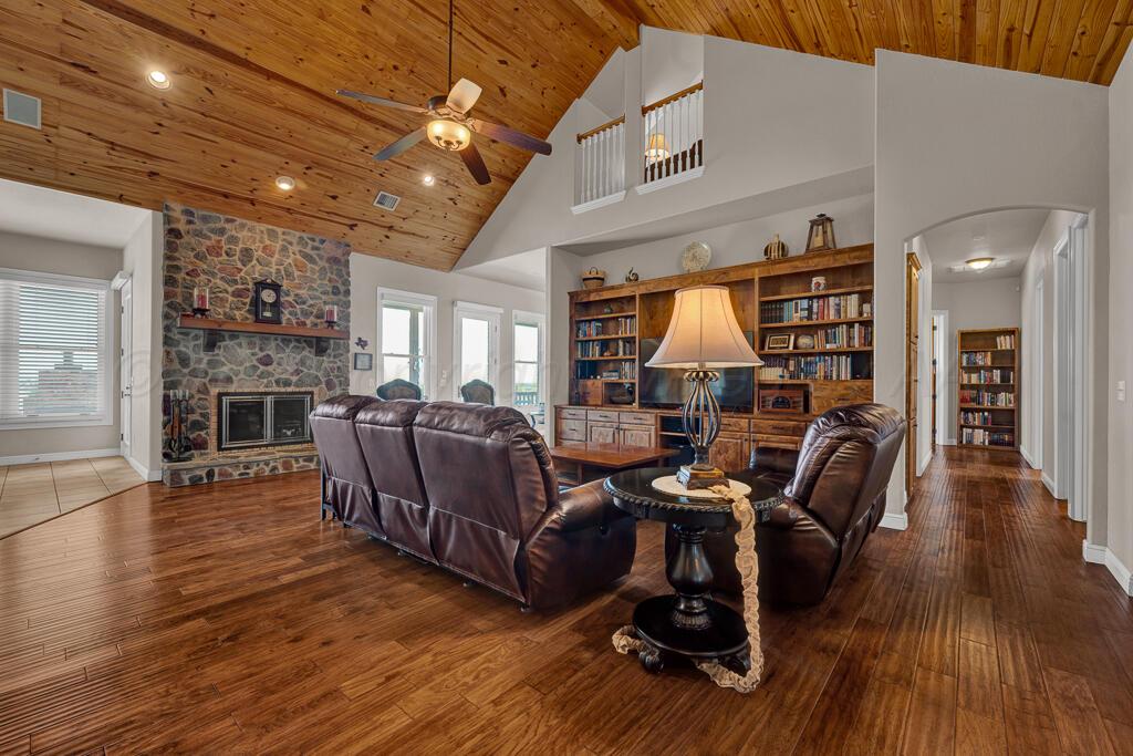 7701 Canyon Bend Road Property Photo 20