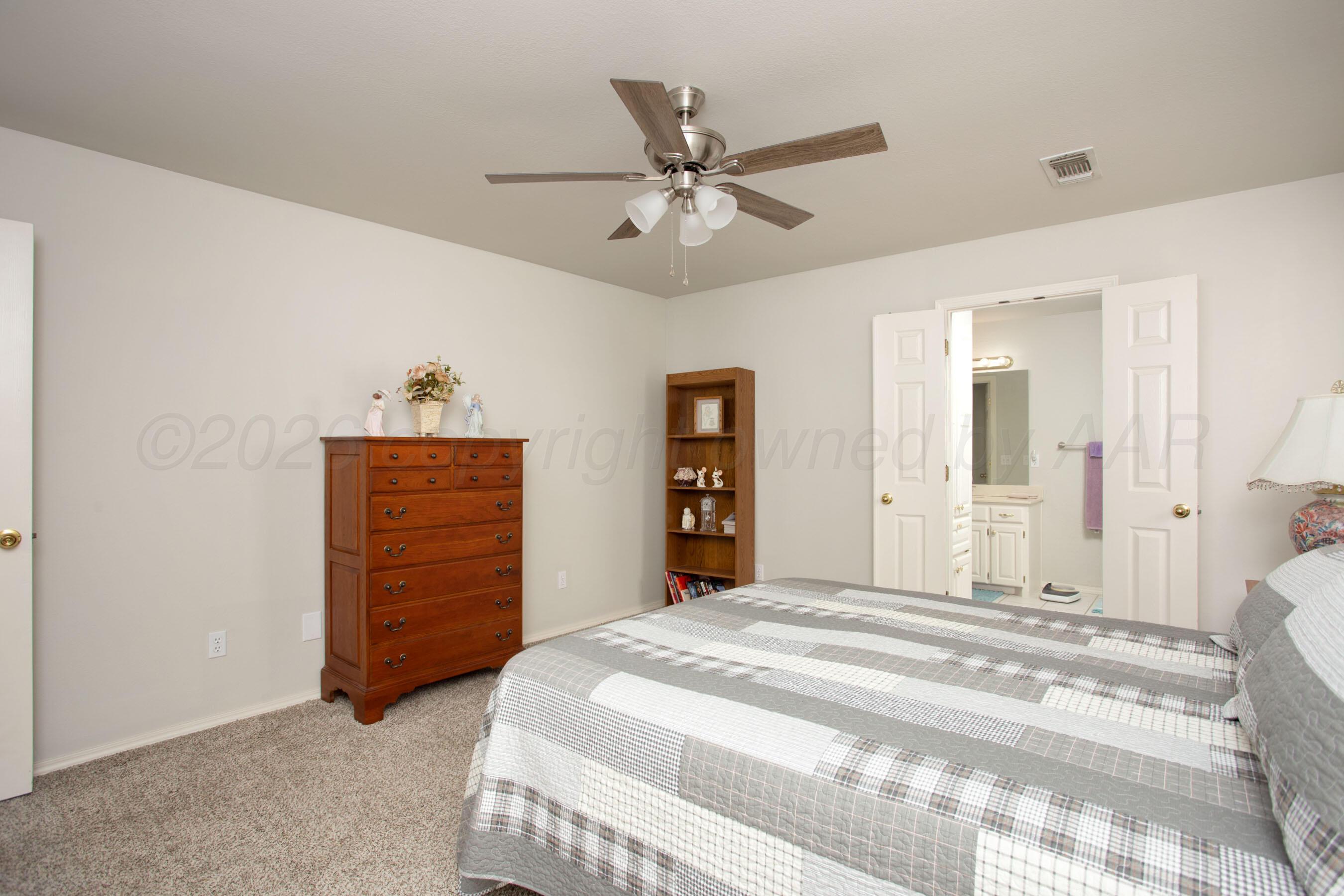 6206 Oakcrest Lane Property Photo 11