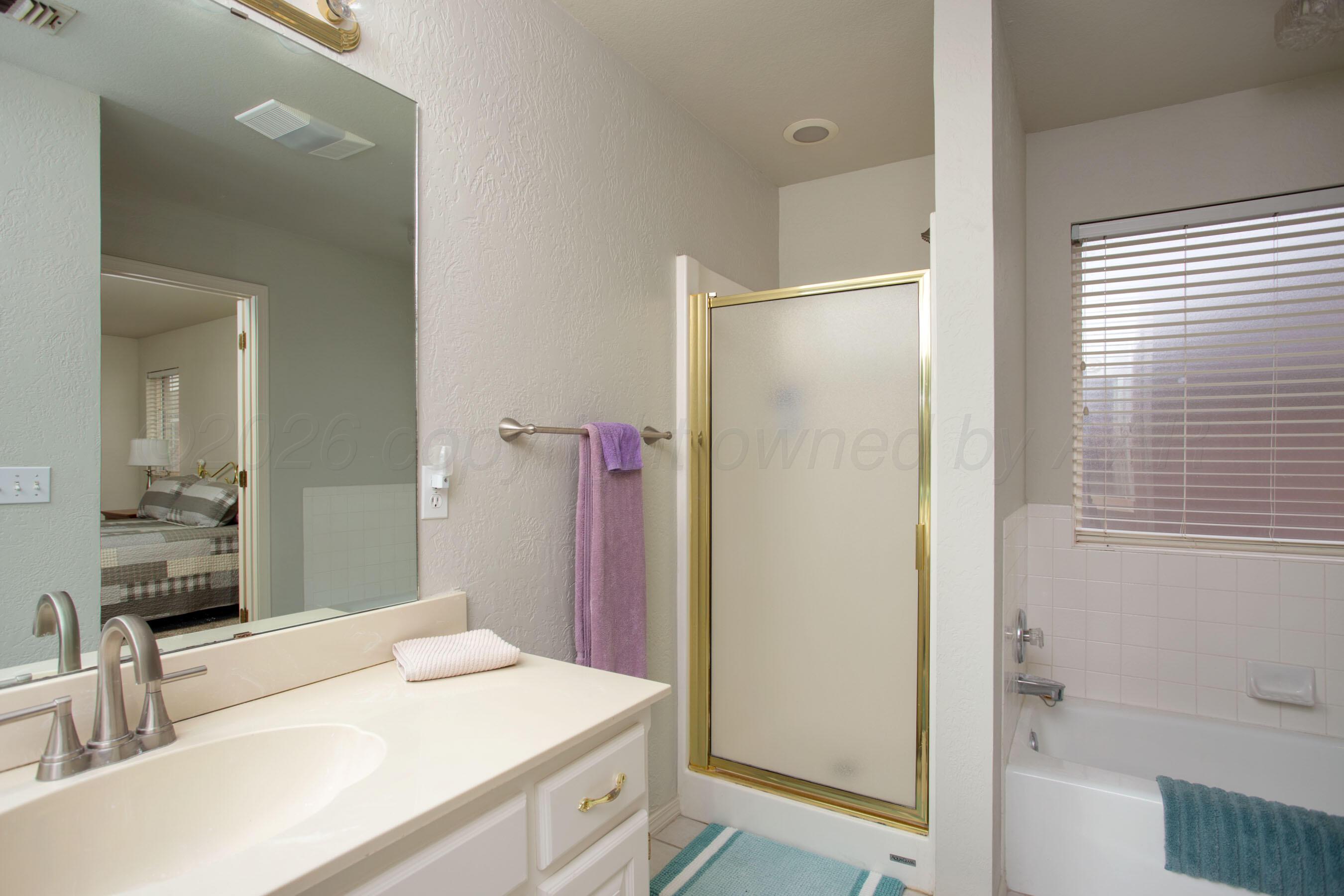 6206 Oakcrest Lane Property Photo 13