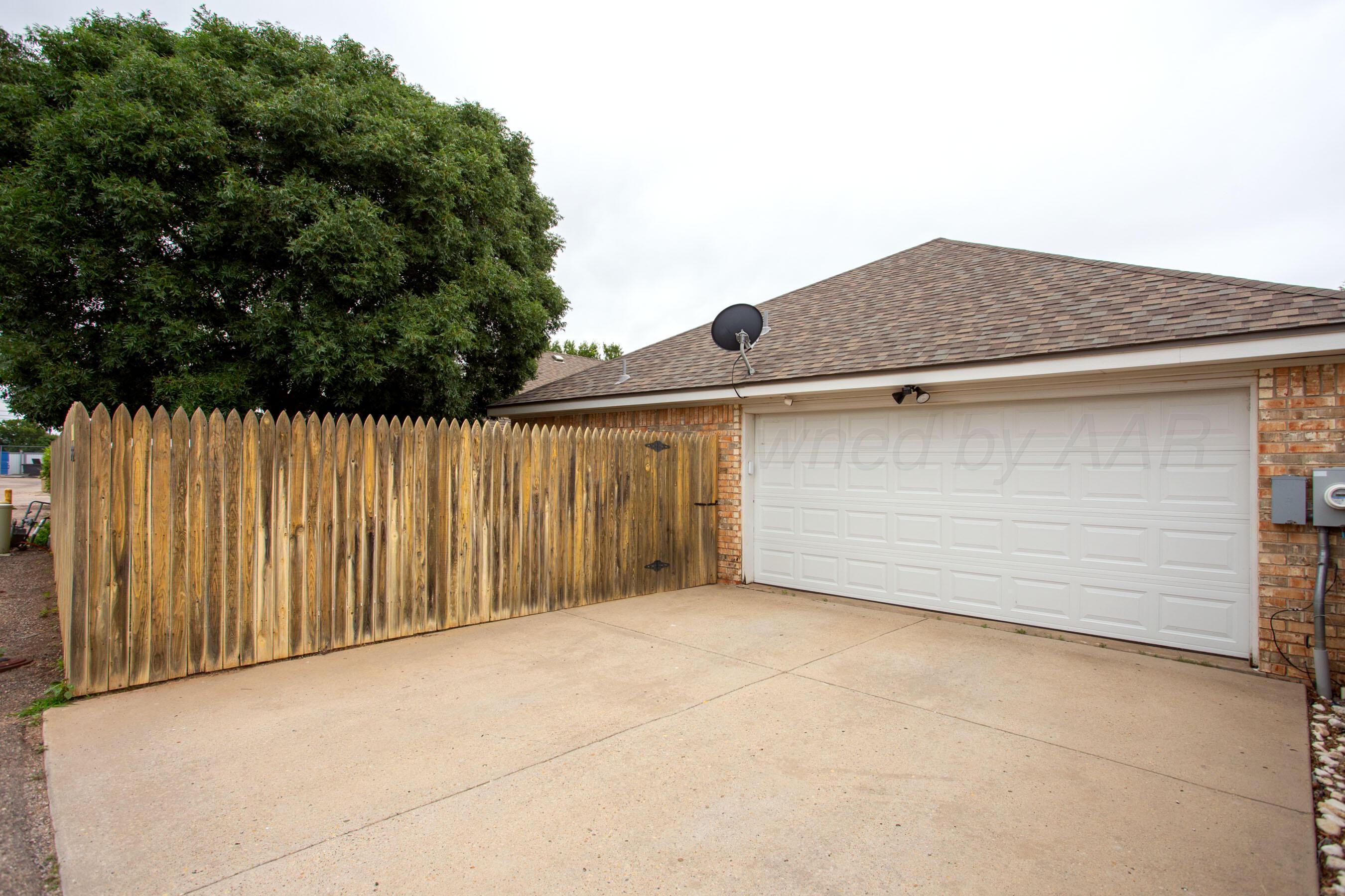 6206 Oakcrest Lane Property Photo 24